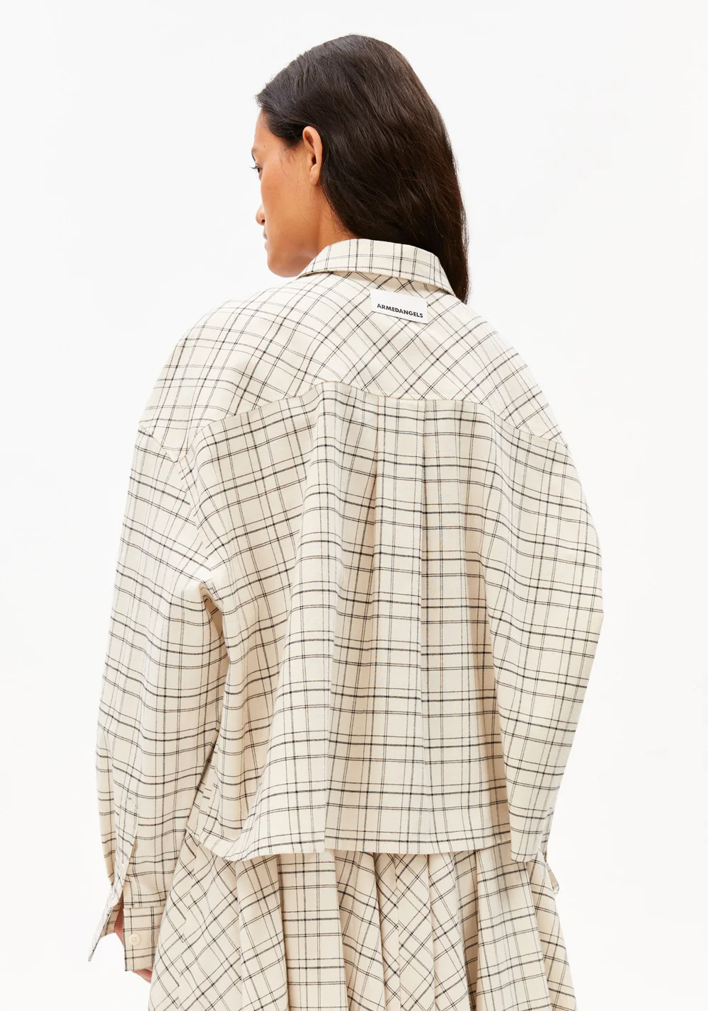 armedangels femme blouse boxy coton bio creme noir l armoire poethique 2