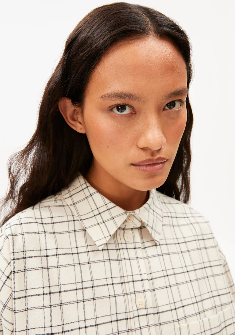 armedangels femme blouse boxy coton bio creme noir l armoire poethique 4