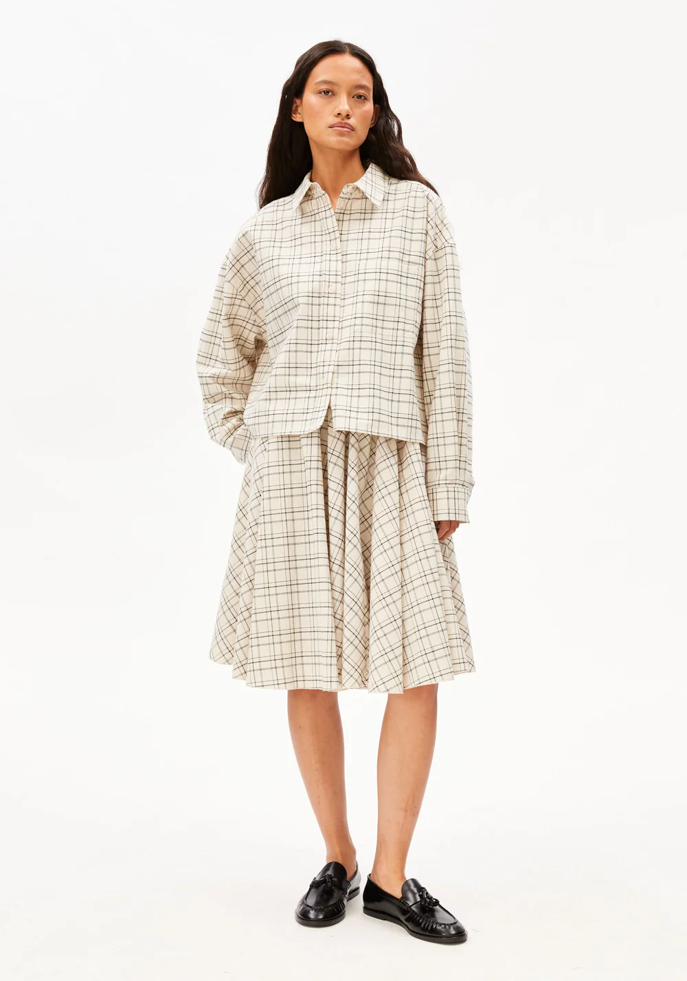 armedangels femme blouse boxy coton bio creme noir l armoire poethique 5