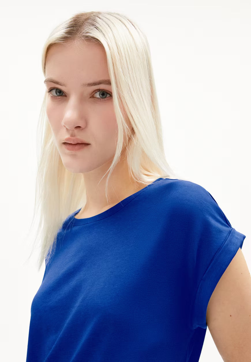 armedangels femme t shirt jilaana tencel lyocell bleu lapis l armoire poethique  3