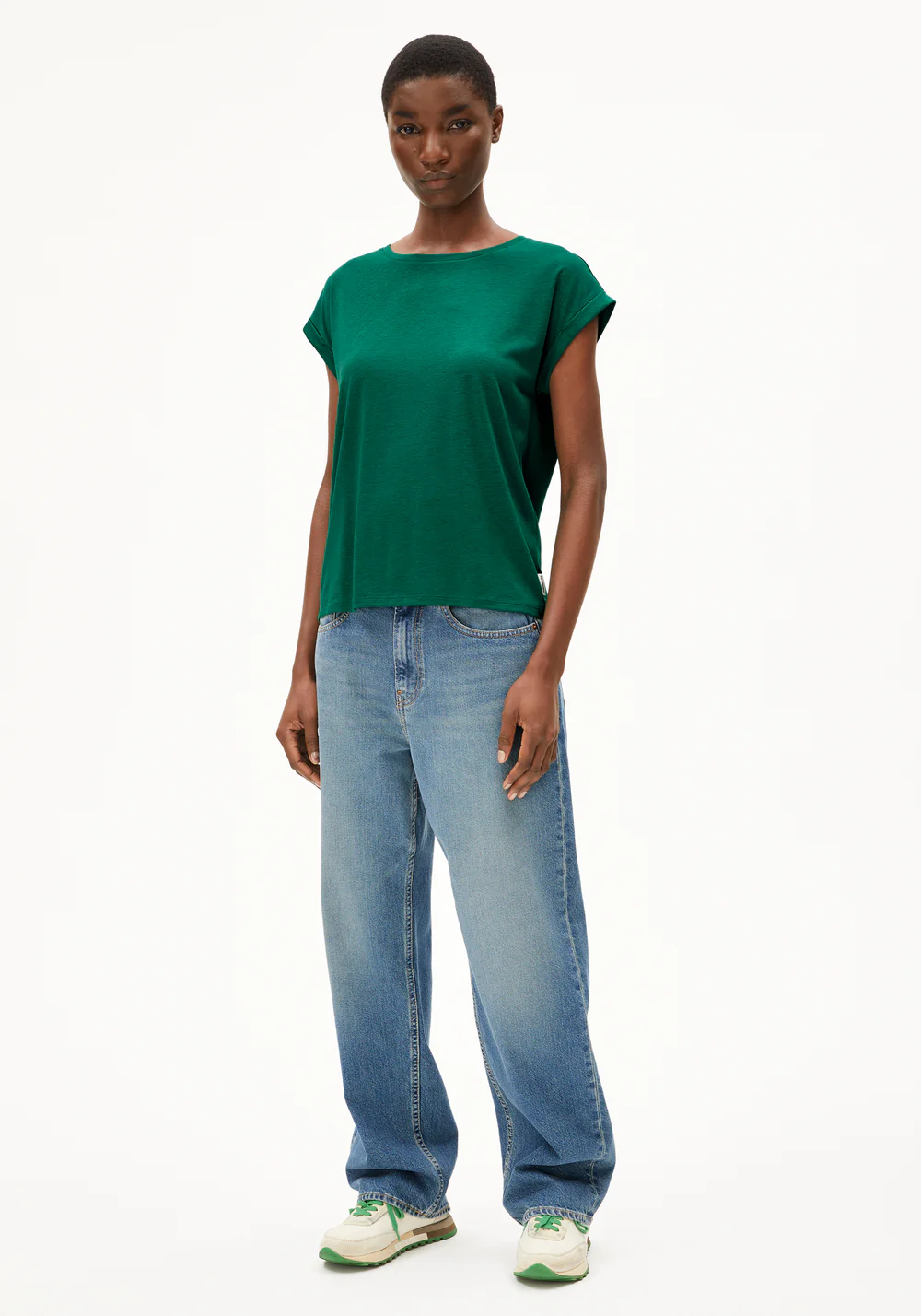 armedangels femme t shirt jilaana tencel lyocell vert emeraude l armoire poethique  1