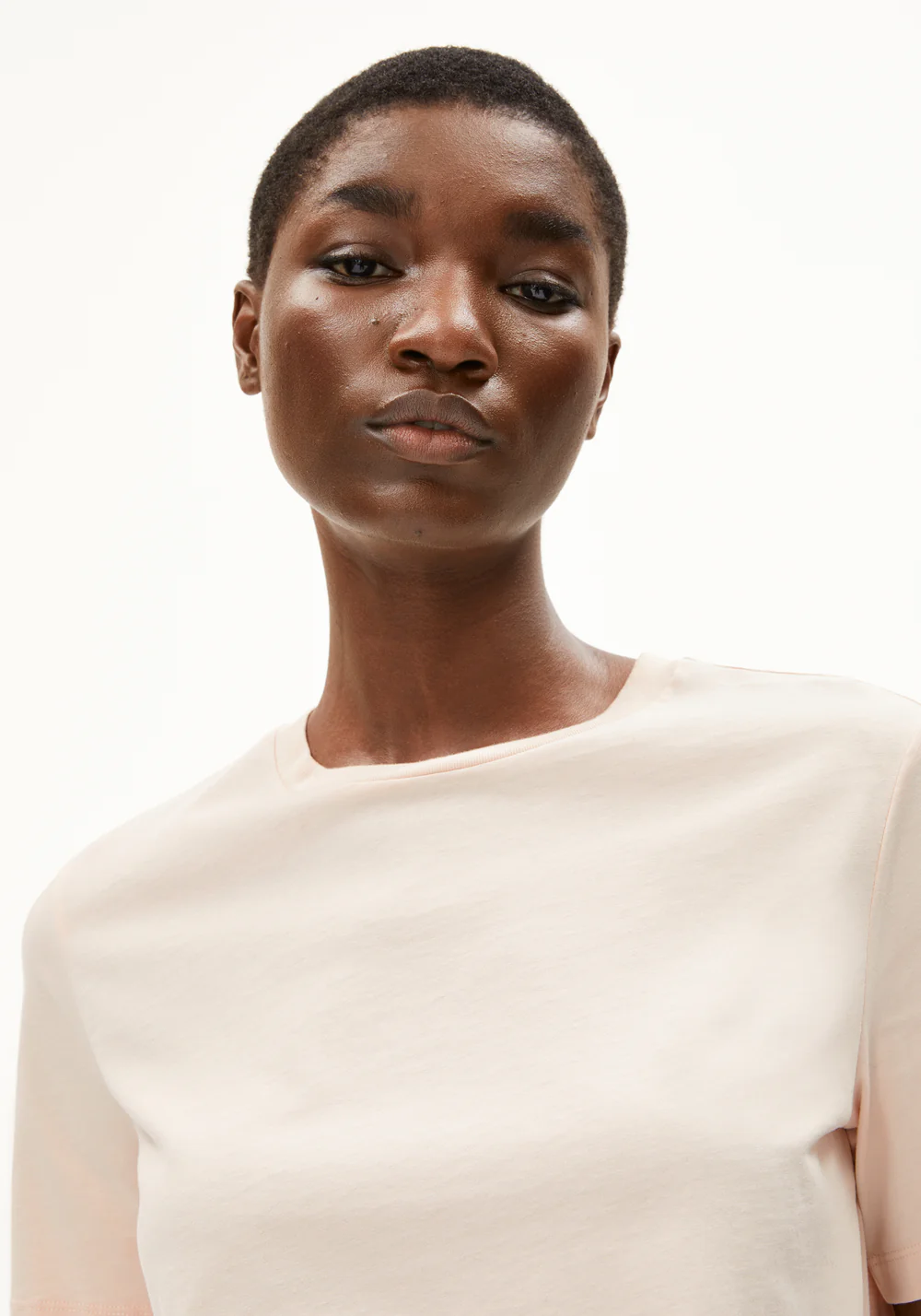 armedangels femme t shirt lualaa coton bio peche clair l armoire poethique 4