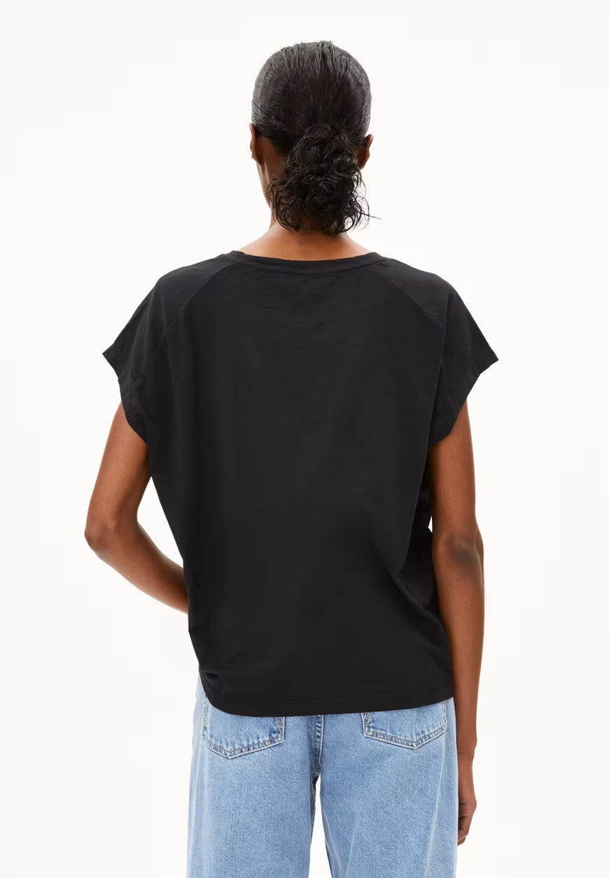 armedangels femme t shirt oneliaa coton bio noir l armoire poethique 2