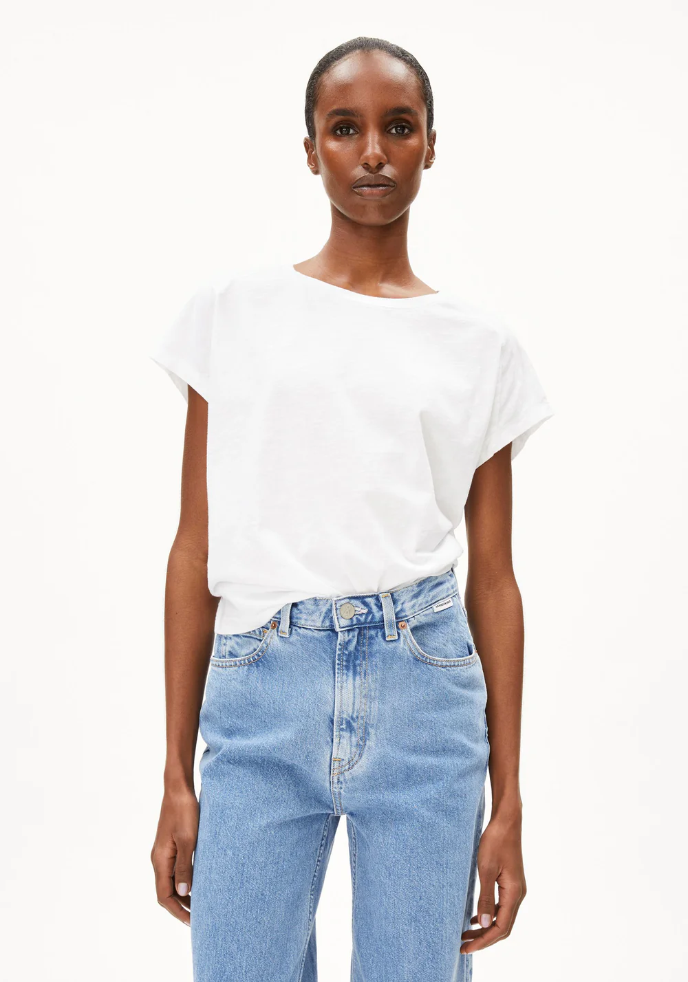 armedangels femme tee shirt slub jersey coton bio blanc l armoire poethique 1