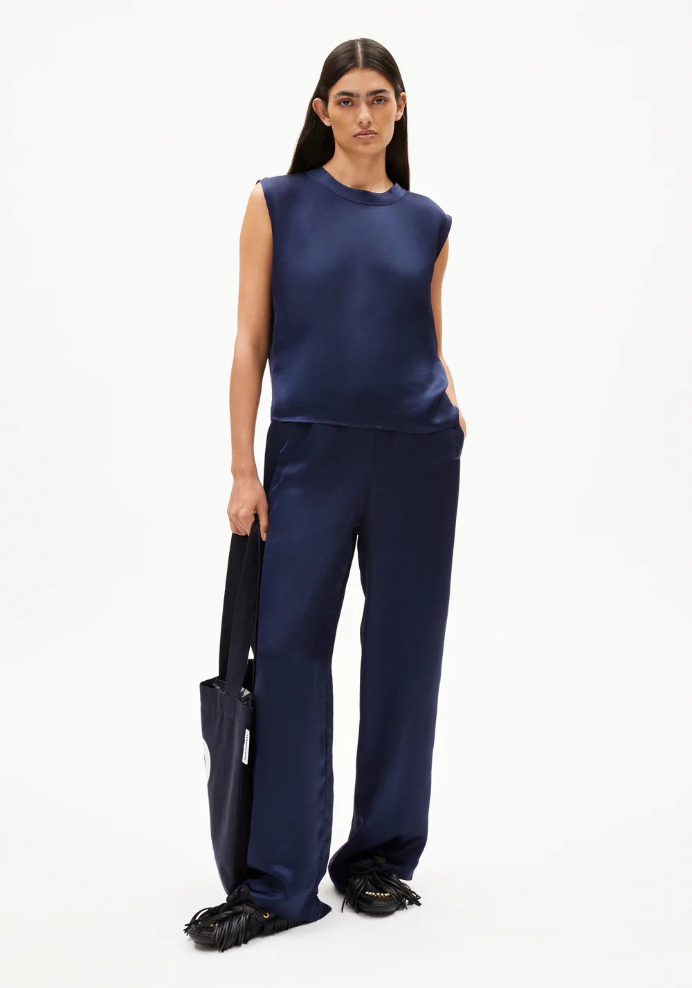 armedangels femme top neraali nialaa acetate renew bleu marine l armoire poethique 5