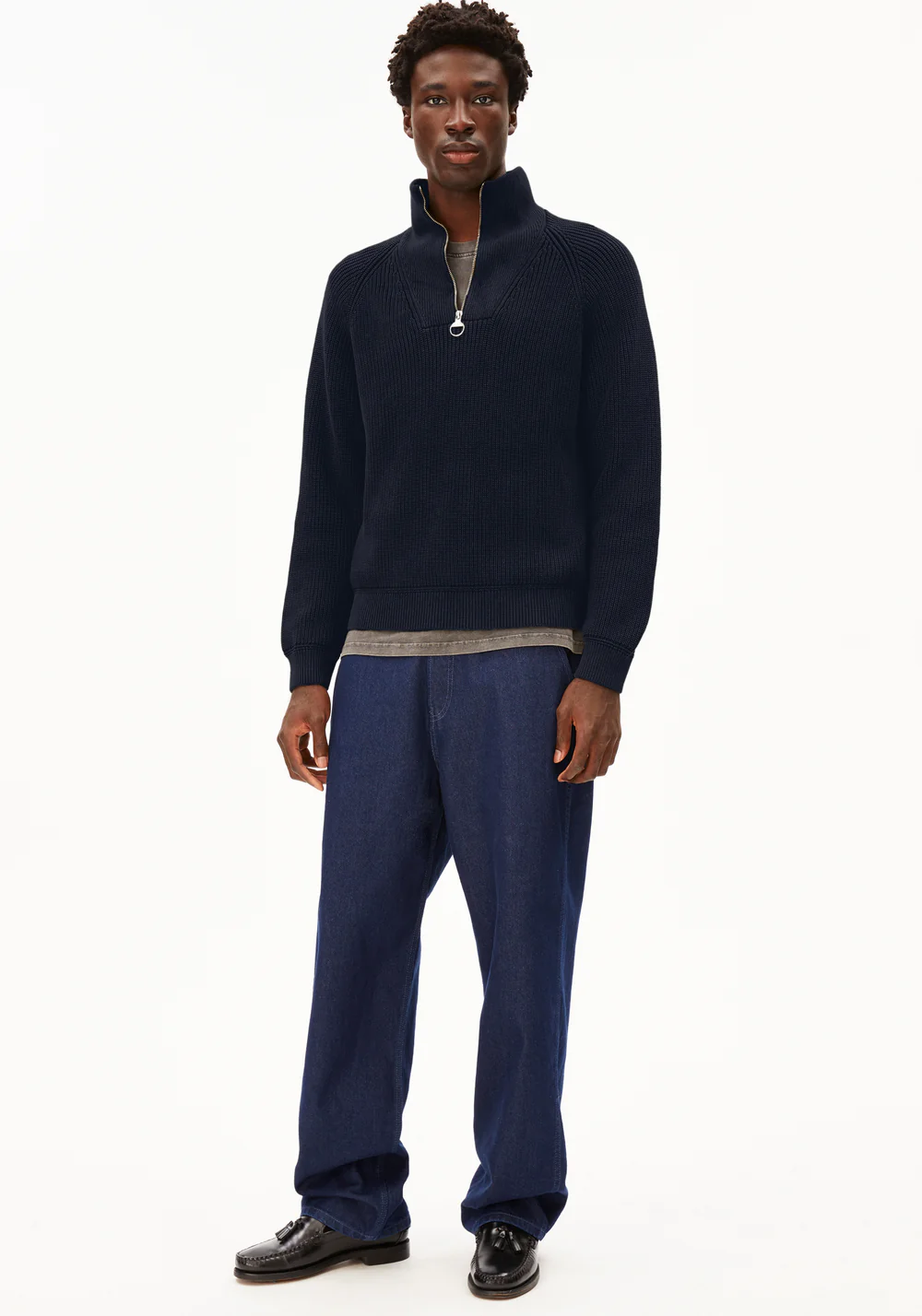 armedangels homme pull camioneur kaalves gmt dye coton bio bleu marine l armoire poethique 5