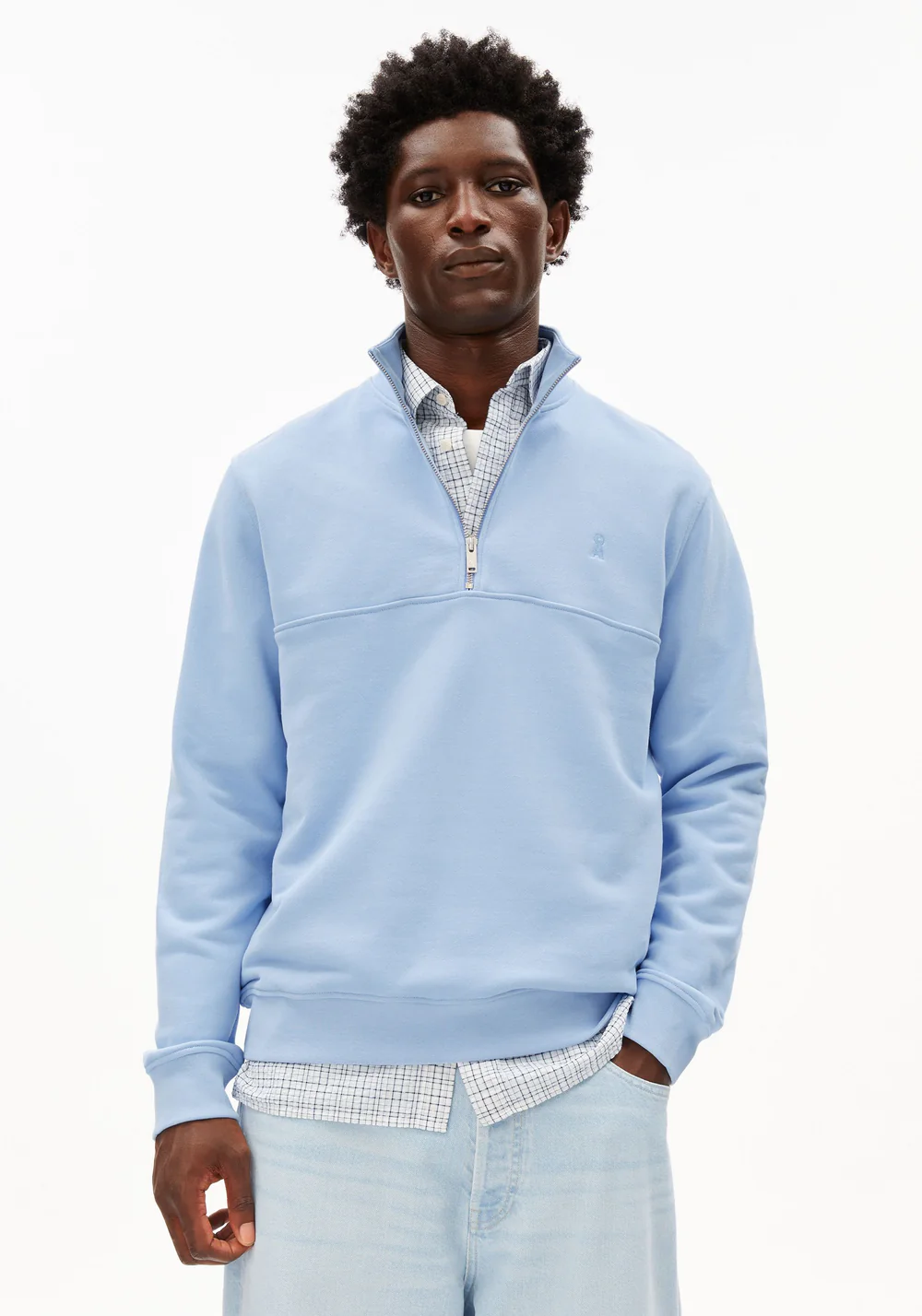 armedangels homme sweat waarlo loop coton bio bleu l armoire poethique 1