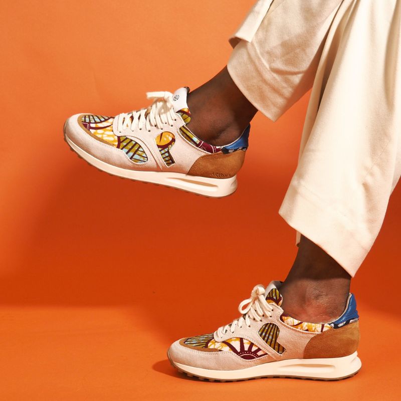 Panafrica, marque éthique de baskets en wax sélectionnée par l'Armoire Poéthique