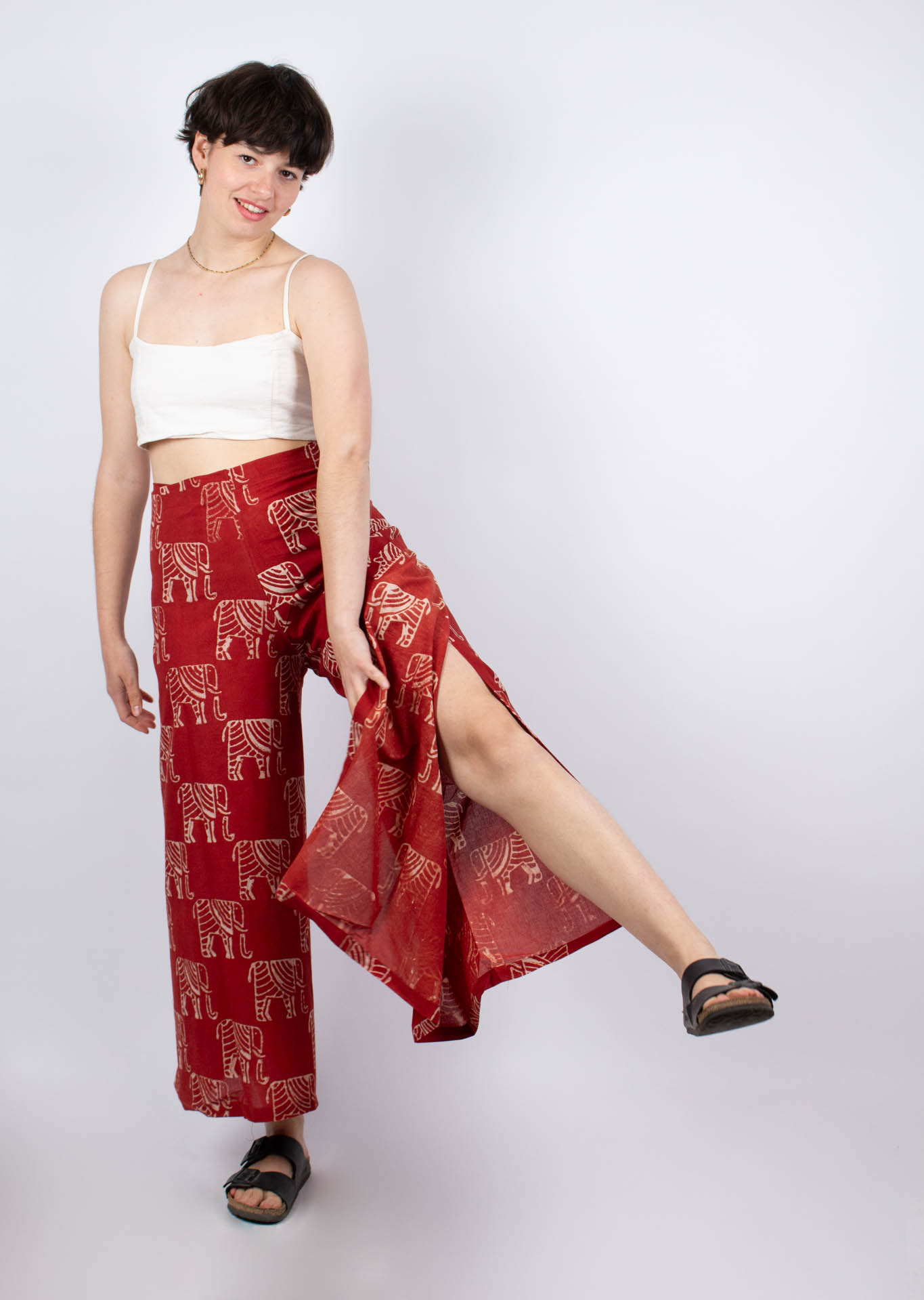 Saraswati Organic Cotton Ganesha Pants · Red and Ecru