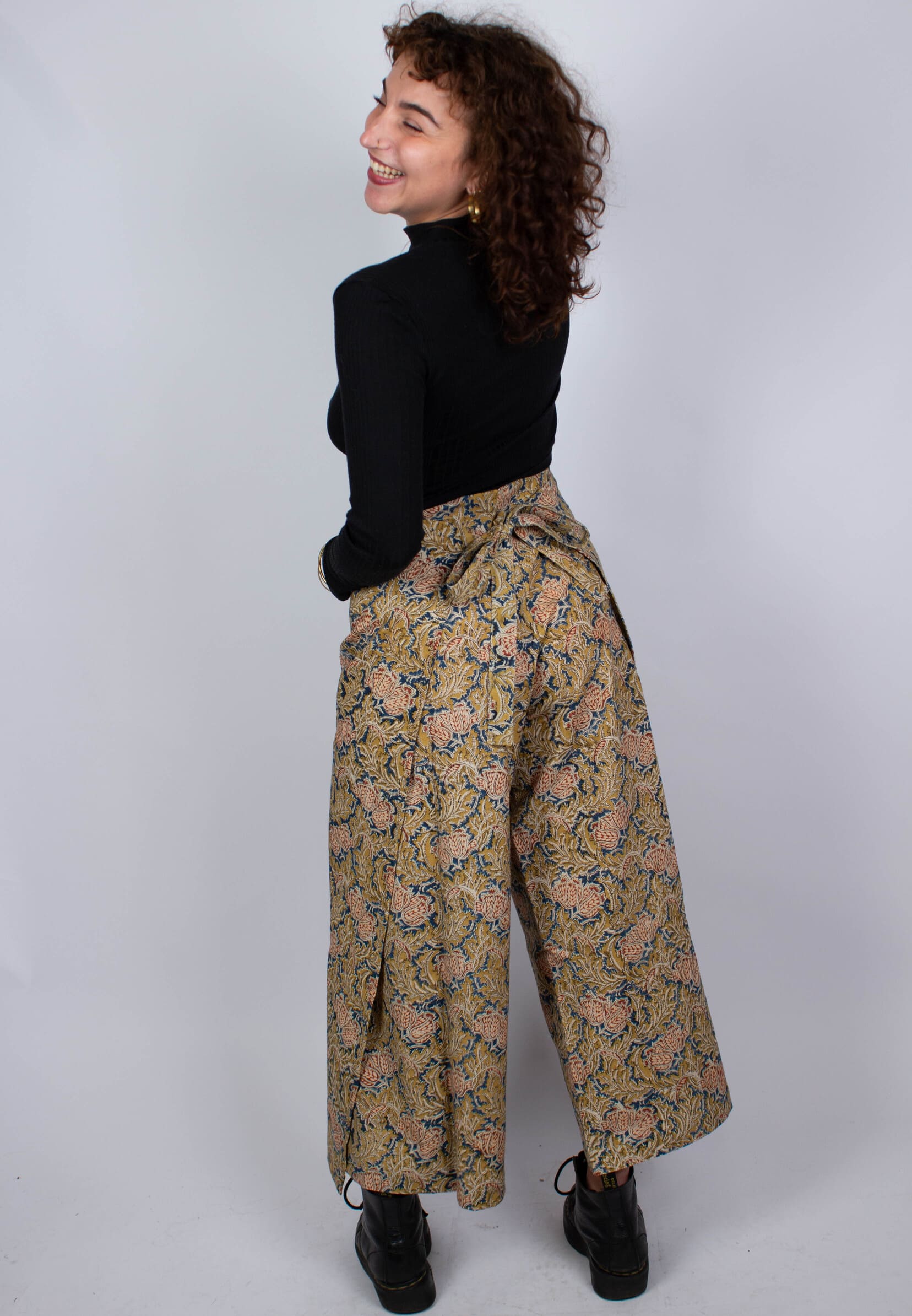 azaadi femme pantalon saraswati japanese flower coton bio l armoire poethique 5