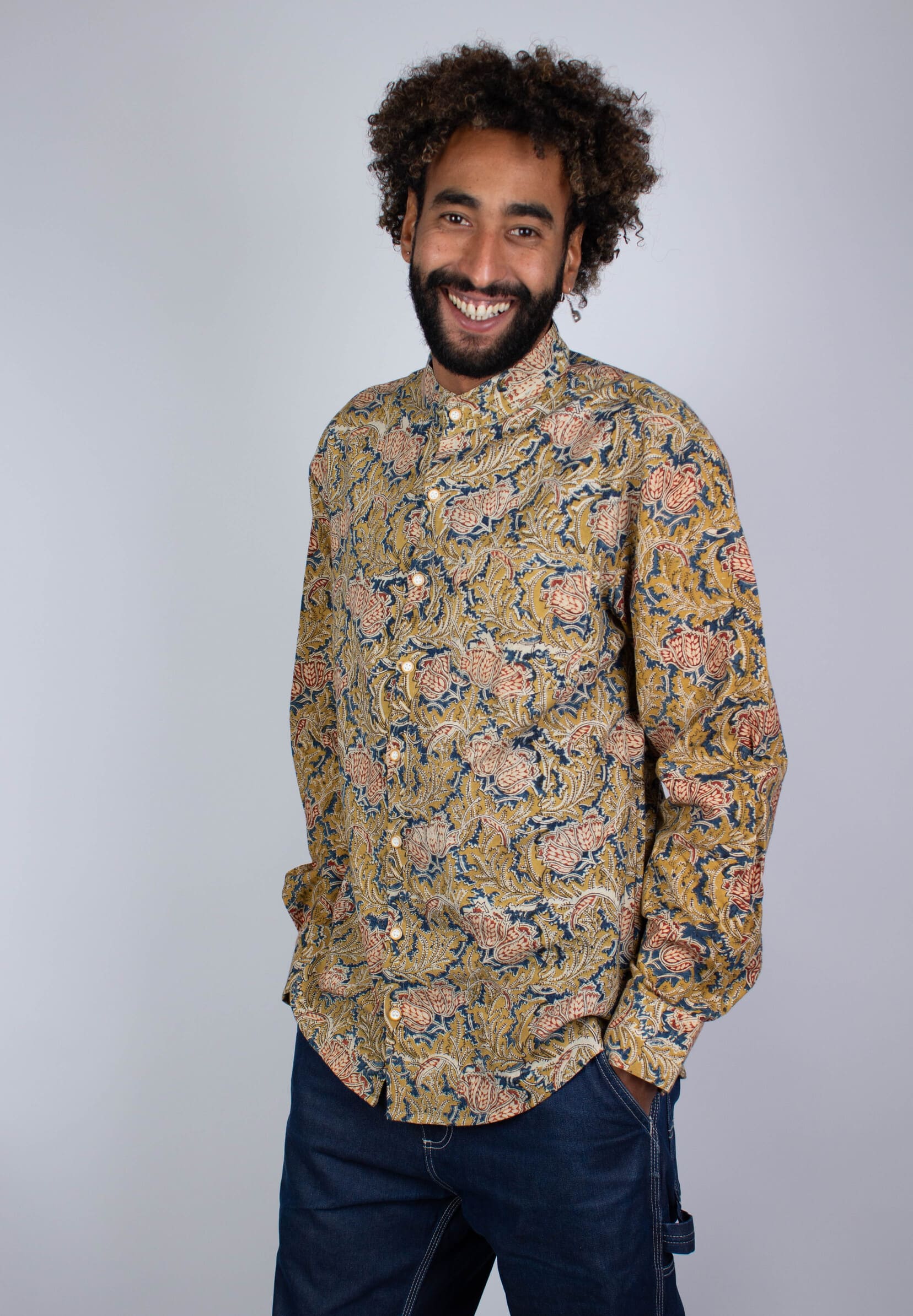 Daramshala organic cotton shirt Japanese Flower · blue and yellow