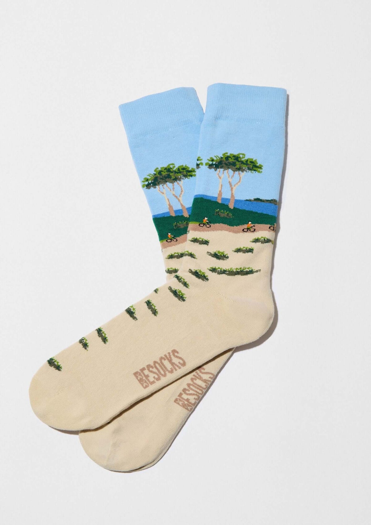 be socks unisexe chaussettes en coton bio paysage cotier beige vert l armoire po