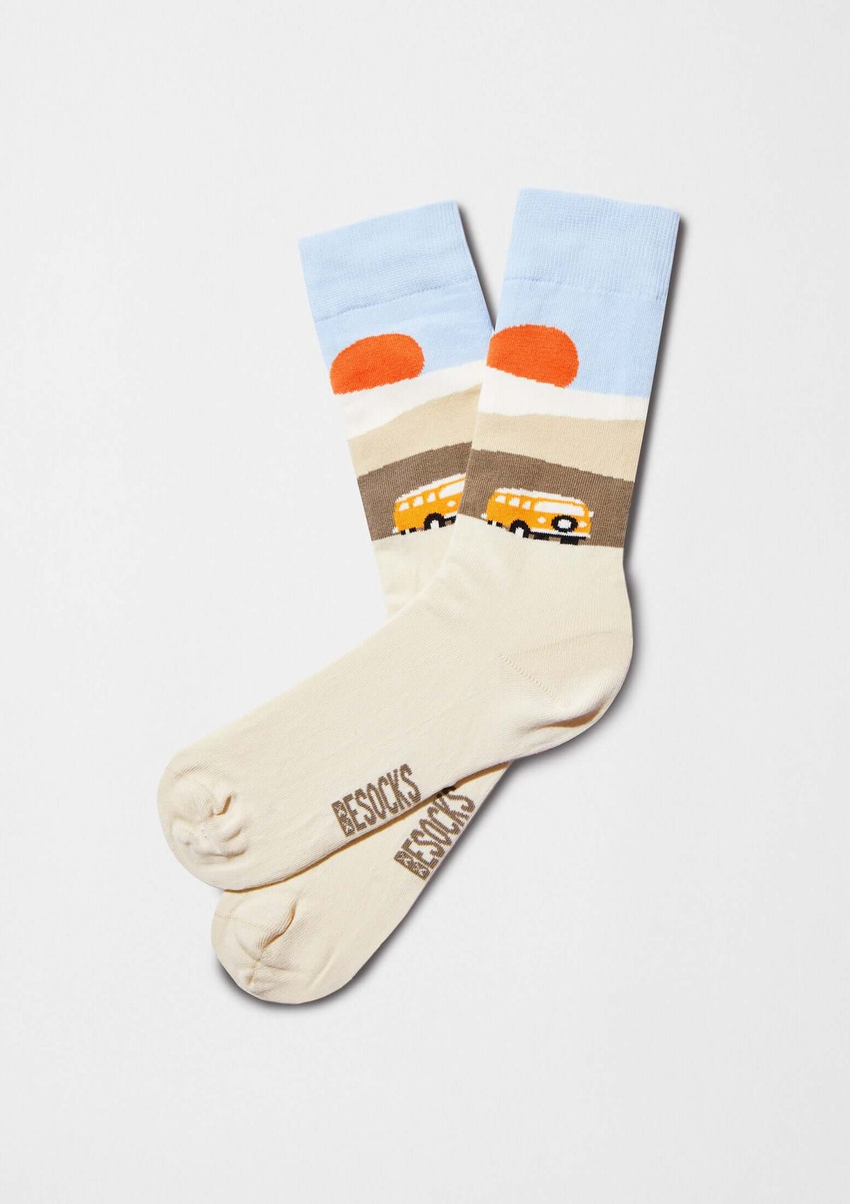 be socks unisexe chaussettes en coton bio road trip ecru l armoire poethique