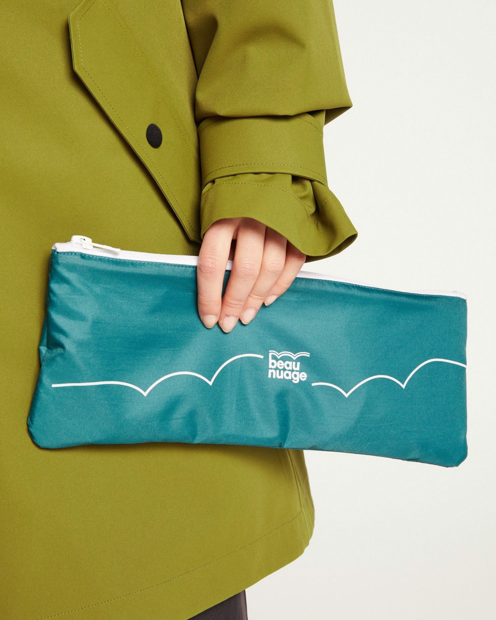 beau nuage unisexe parapluie mini polyester recycl bleu lagon l armoire poethique 1