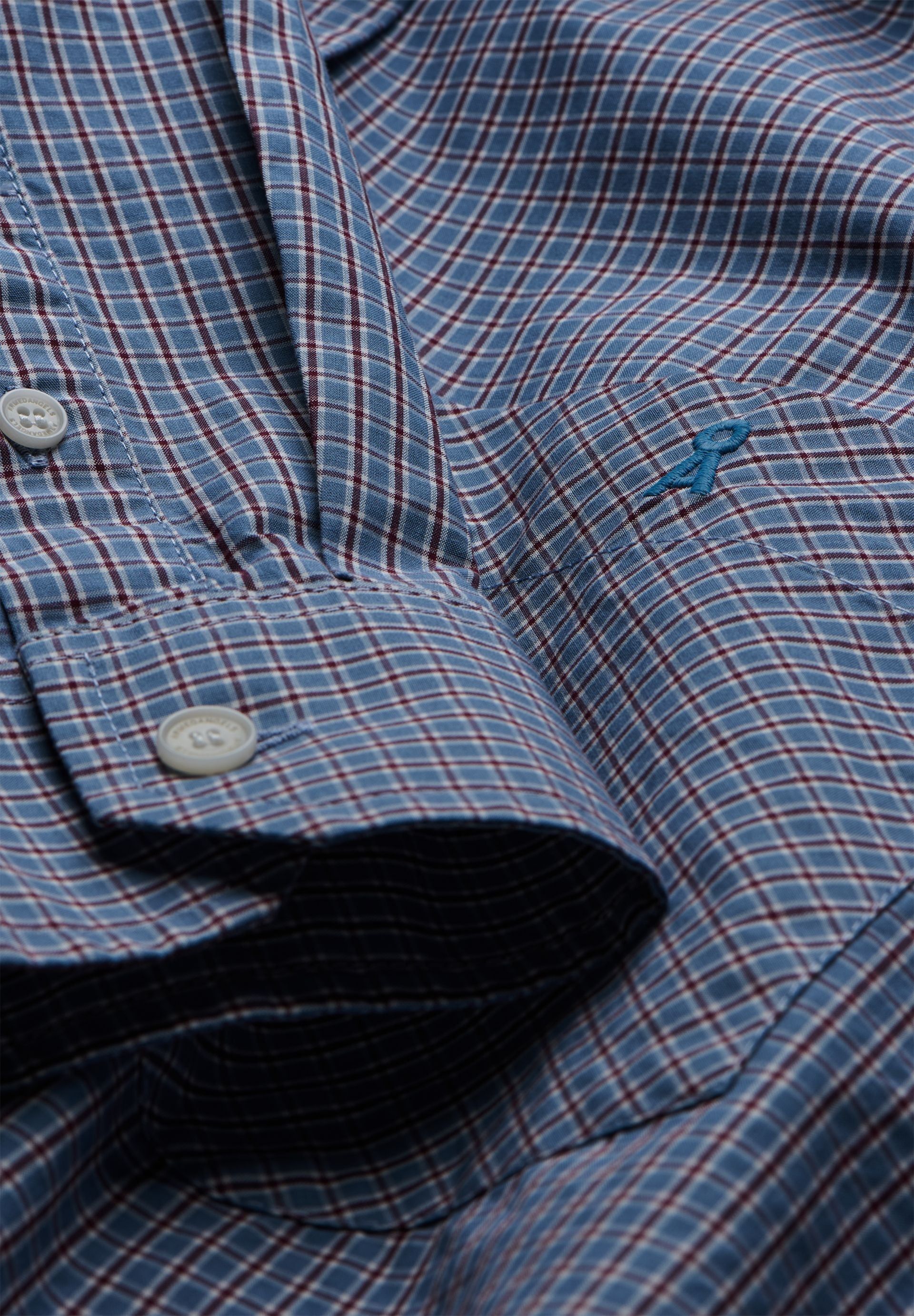 chemise carreaux en coton bio bleu et rouge armedangels homme chemise carreaux coton bio bleu rouge l armoire poethique 6