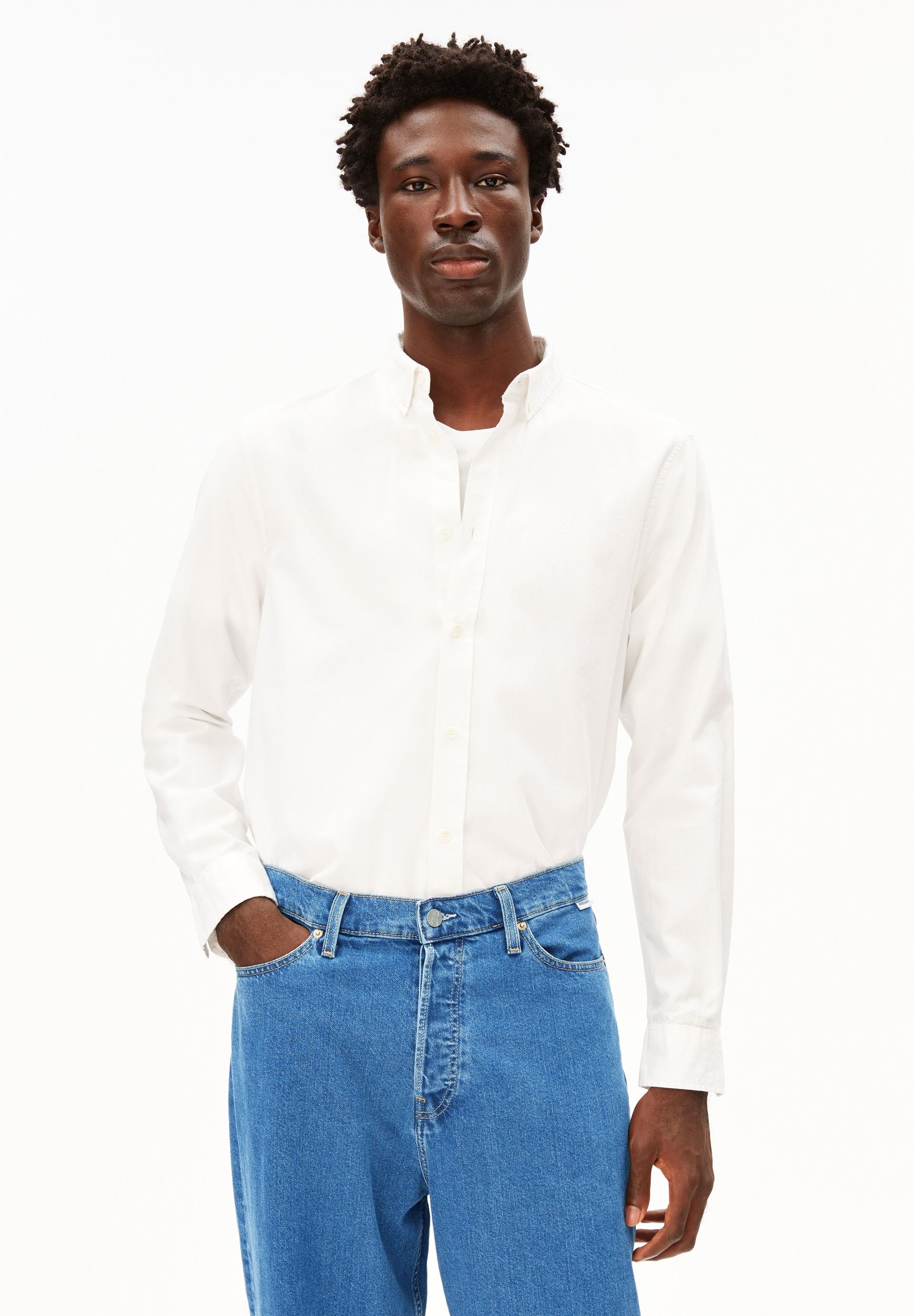 chemise en coton bio quaasa blanc armedangels homme chemise quaasa coton bio blanc l armoire poethique 2