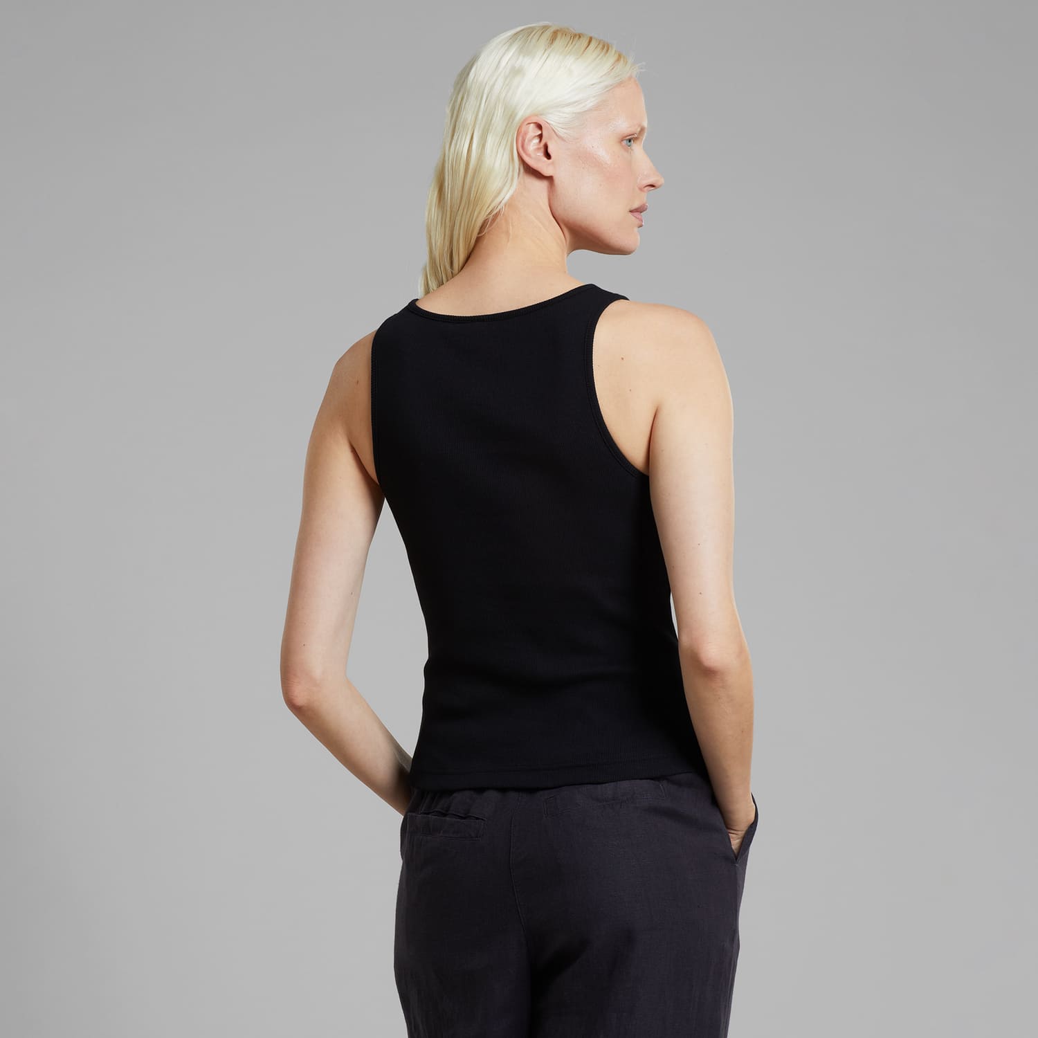 Organic cotton top · black - rib top valdermarsvik black
