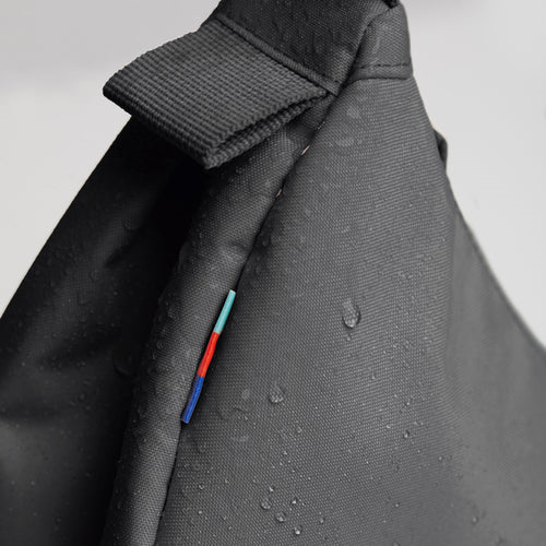 got bag femme sac banane moon bag petit gris fonce polyester recycle l armoire poethique 3