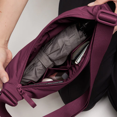 got bag unisexe sac banane cloud moon bag small bordeaux polyester recycle l armoire poethique 1