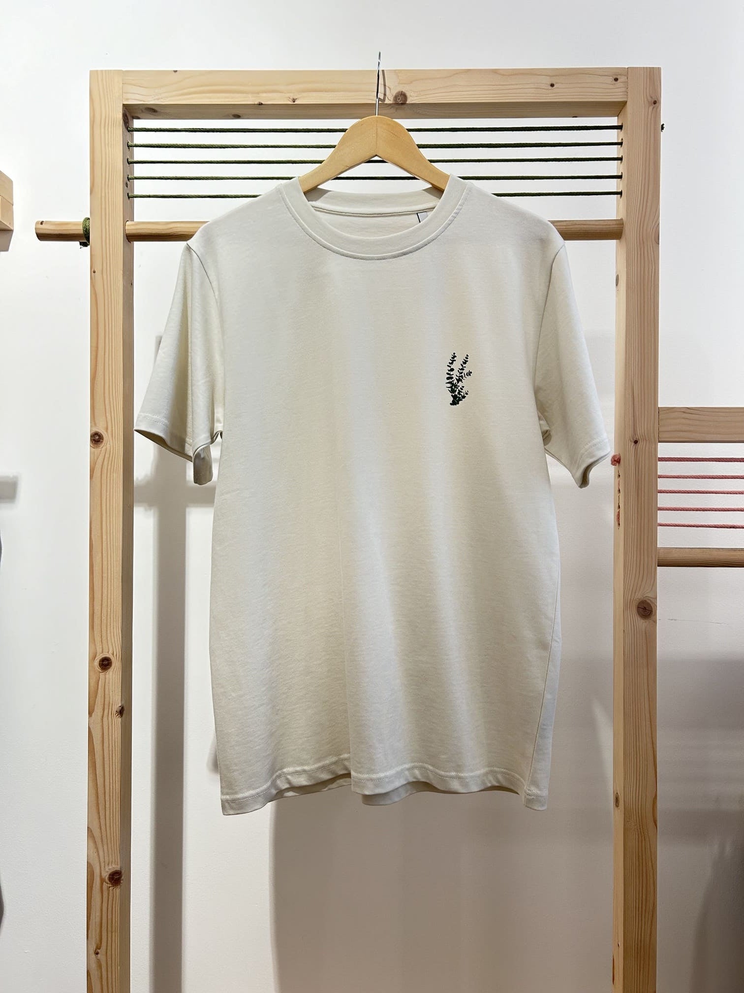 harizuri unisexe t shirt eucalyptus AP coton bio vanille l armoire poethique 2