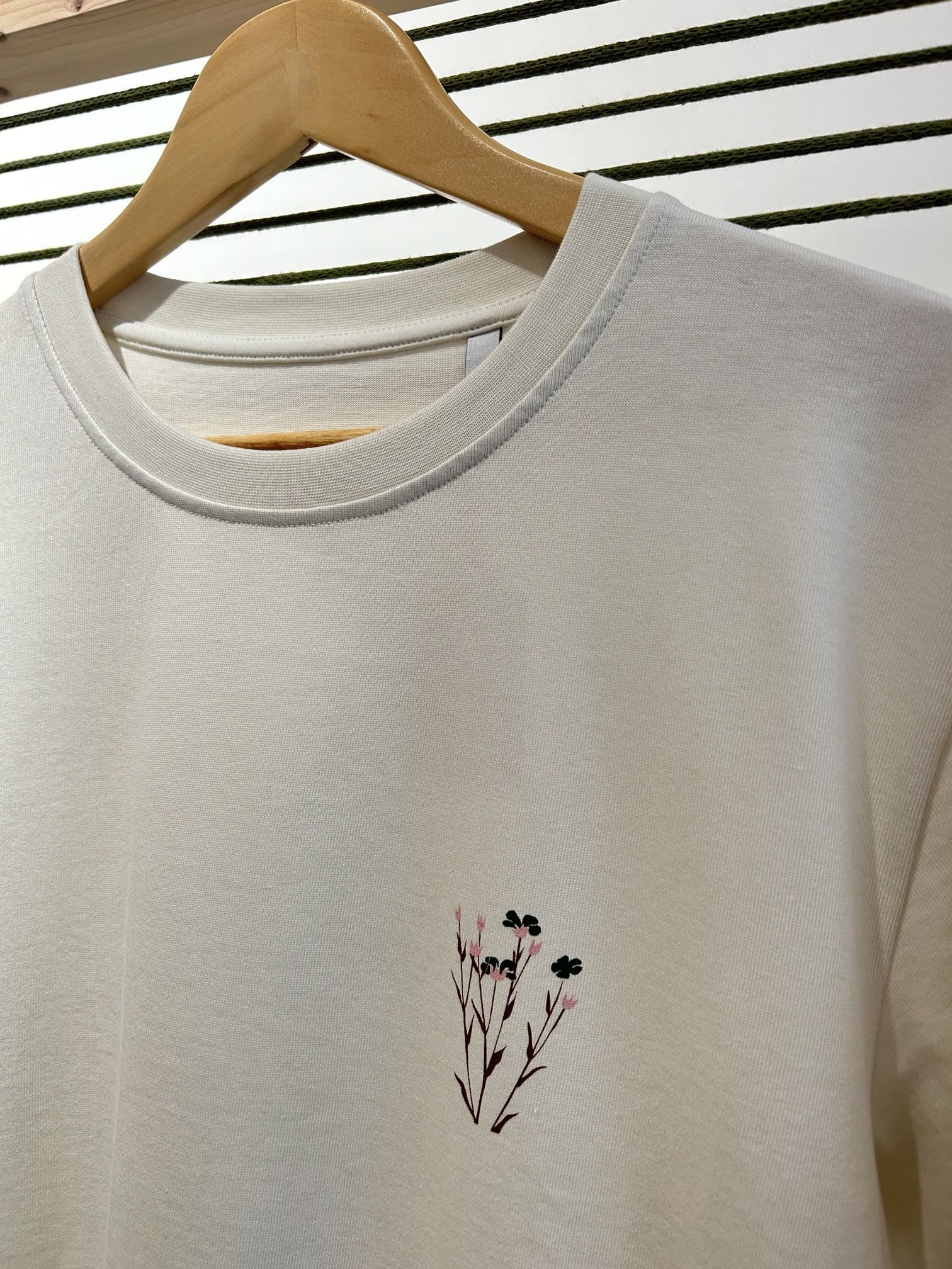 harizuri unisexe t shirt lin AP coton bio vanille l armoire poethique  3