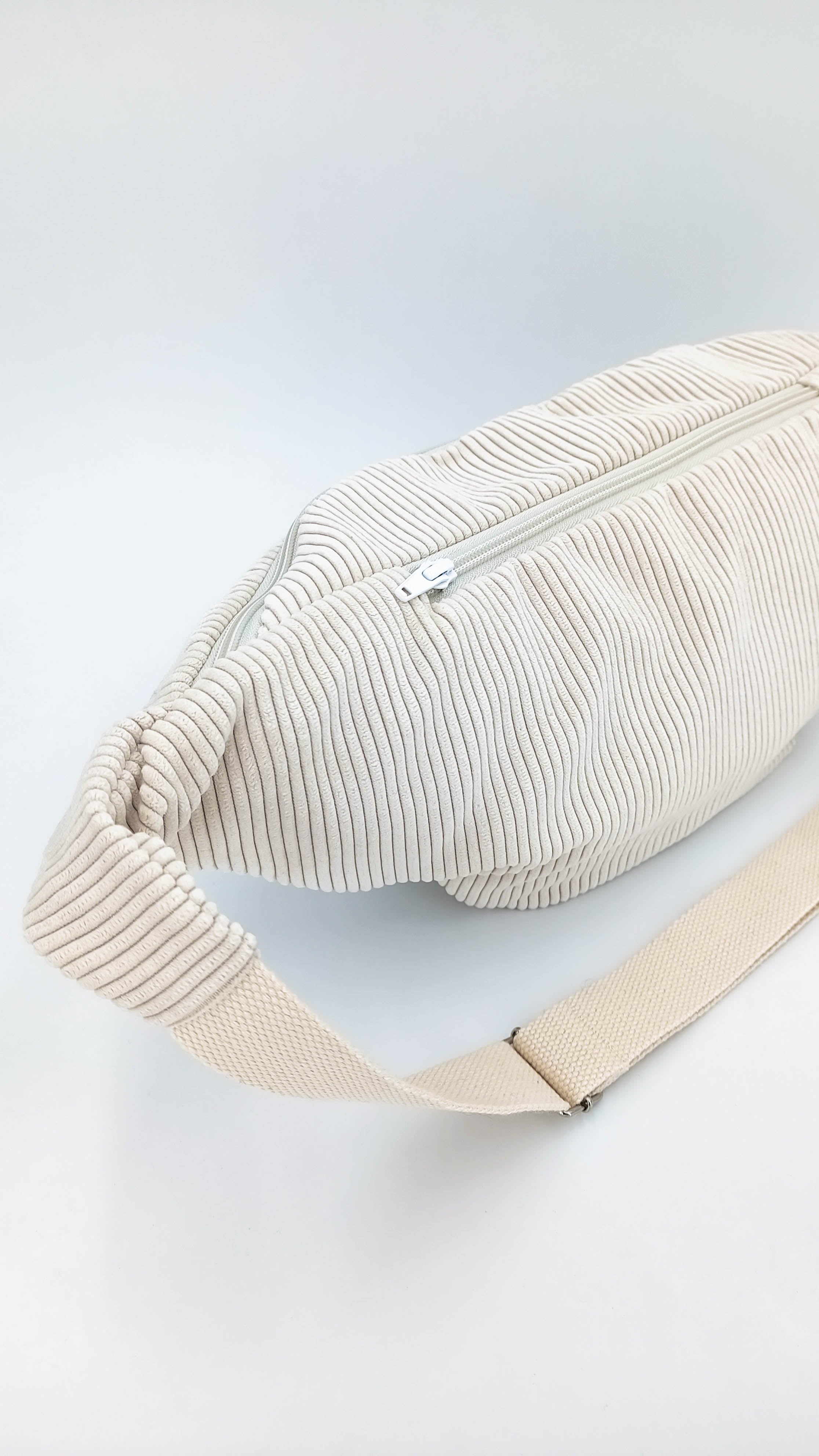 homonoia banane unisexe velours coton upcycle ecru l armoire poethique 1