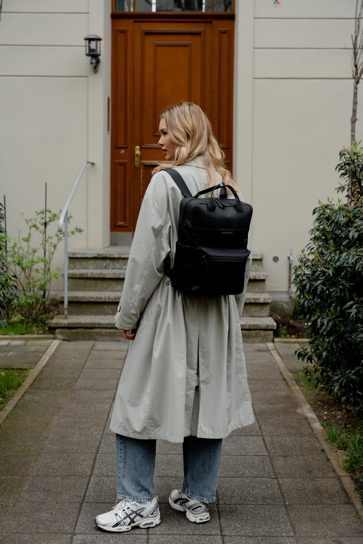 kapten and son unisexe sac a dos bergen noir polyester recycle l armoire poethique 7