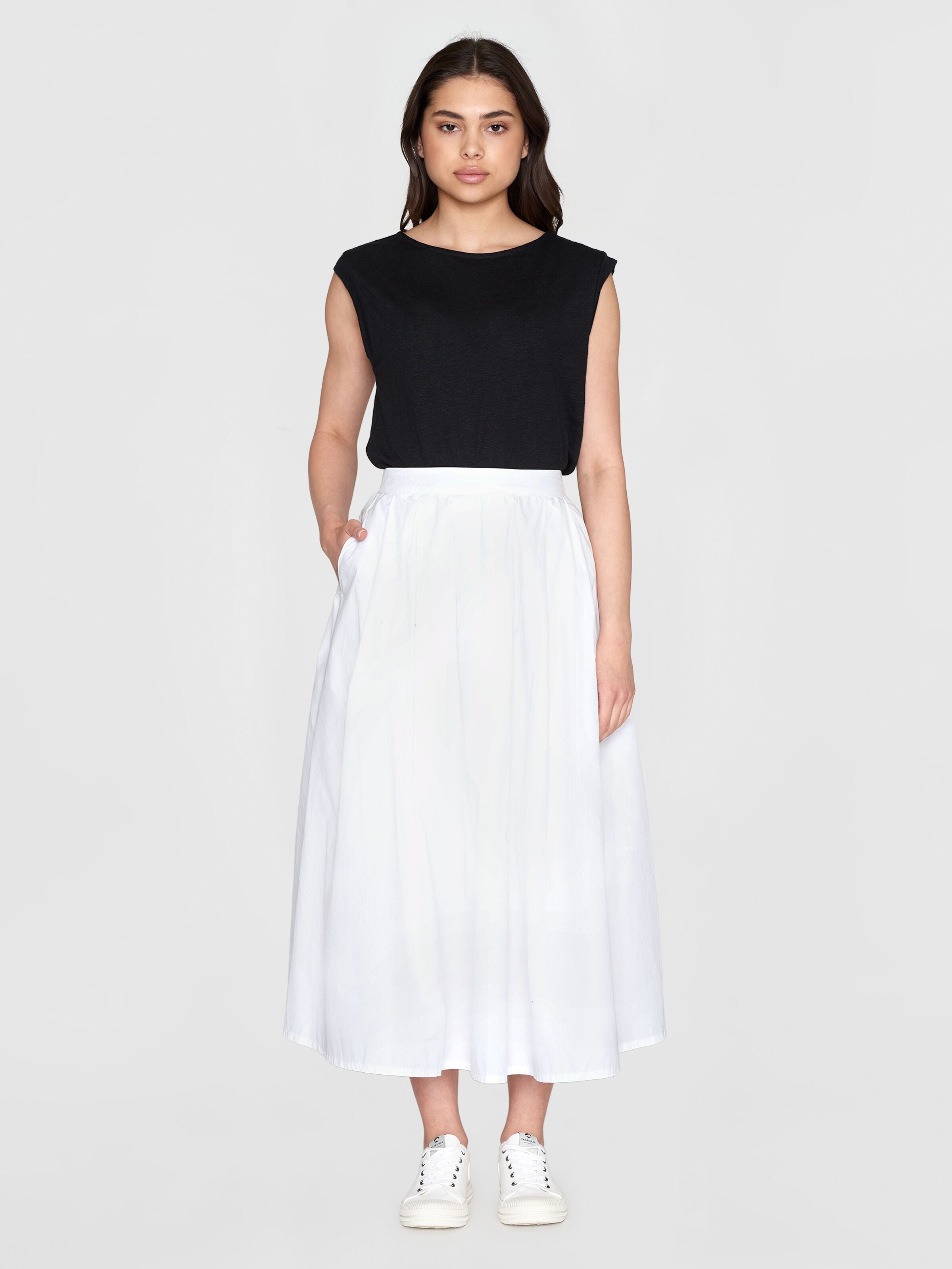 knowledge cotton apparel femme jupe poplin pleated coton bio blanc l armoire poethique  5