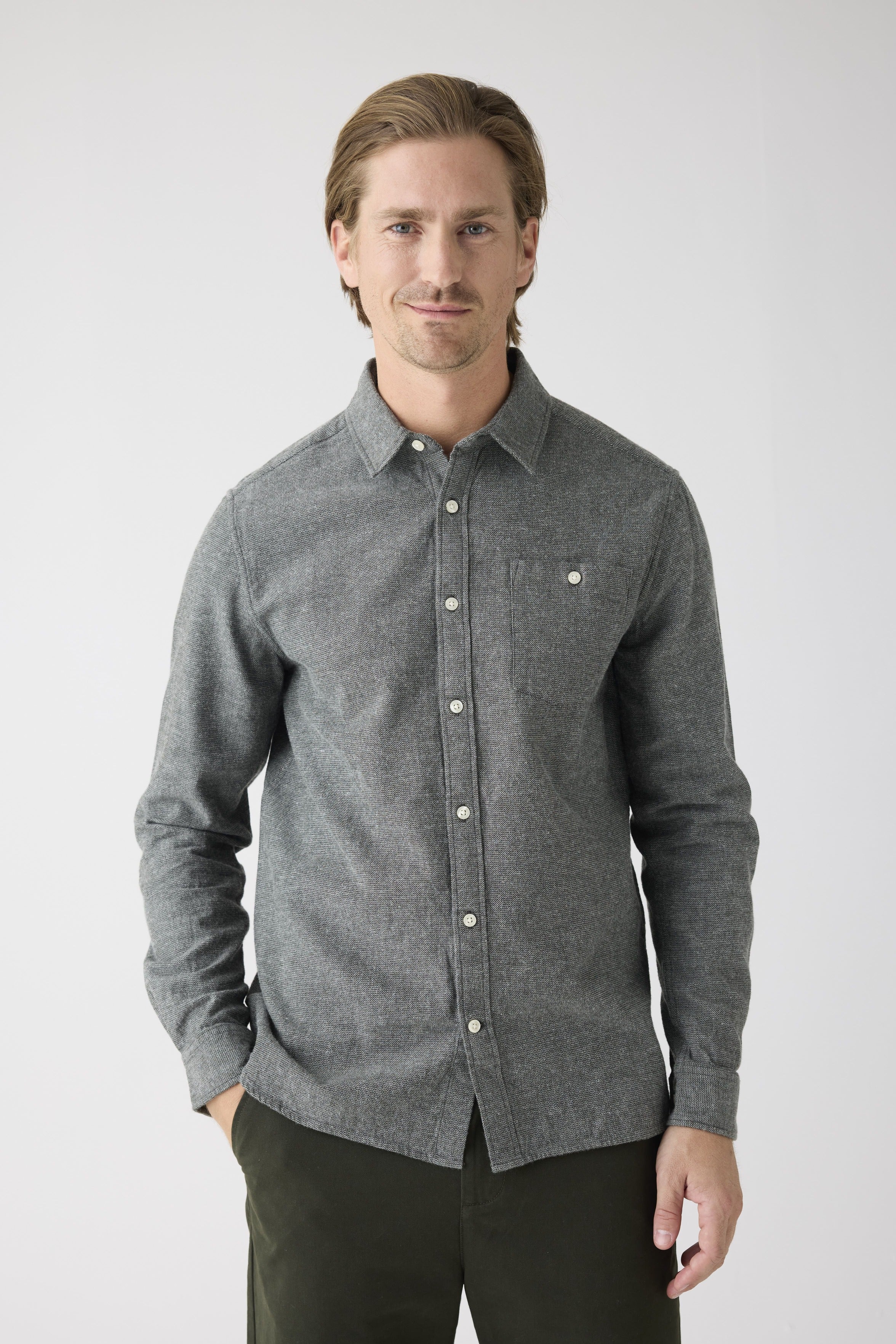 knowledge cotton apparel homme chemise fishbone flannel coton bio kaki l armoire poethique 4