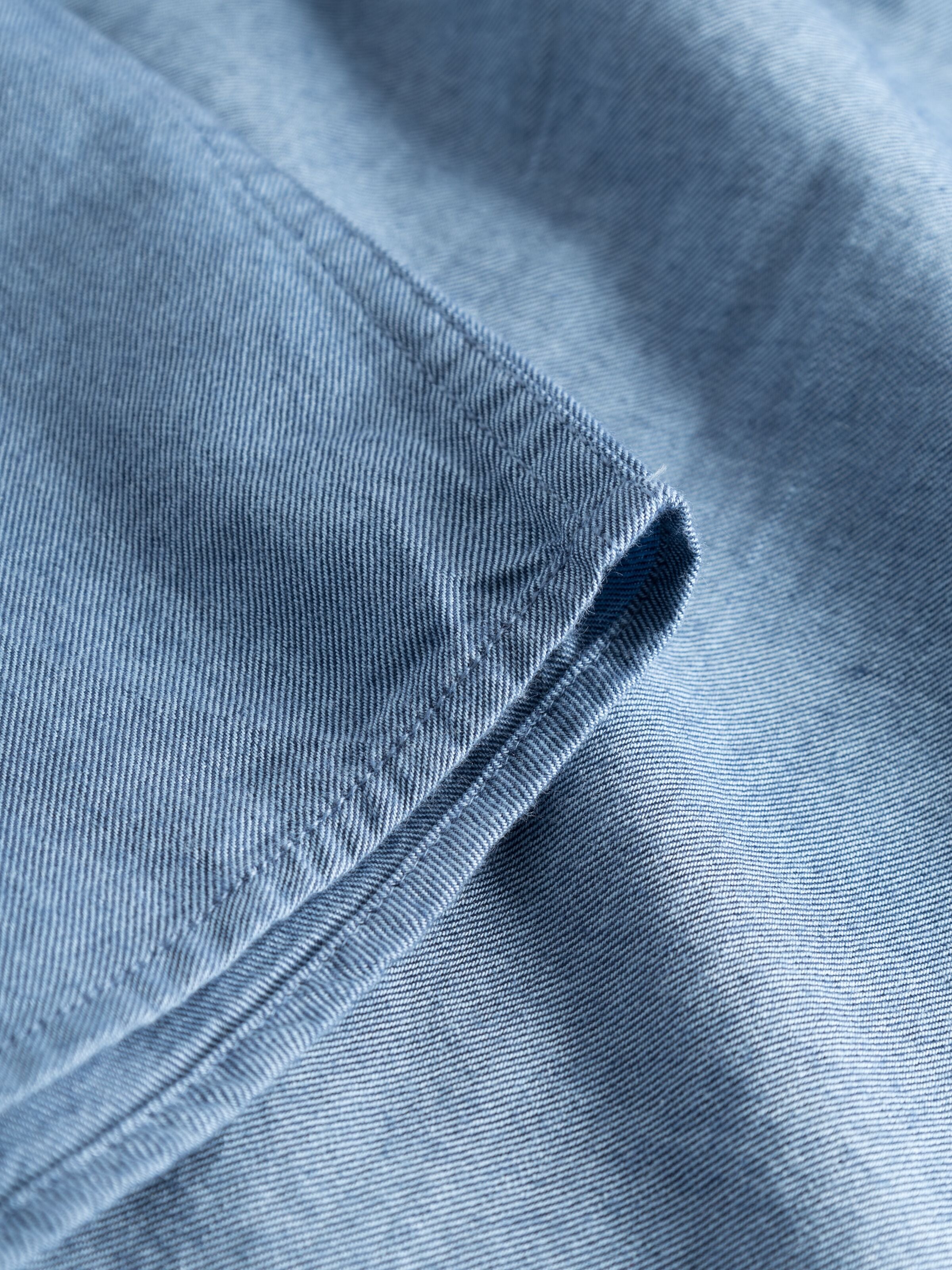 knowledge cotton apparel homme chemise melange flannel coton bio bleu denim l armoire poethique 1