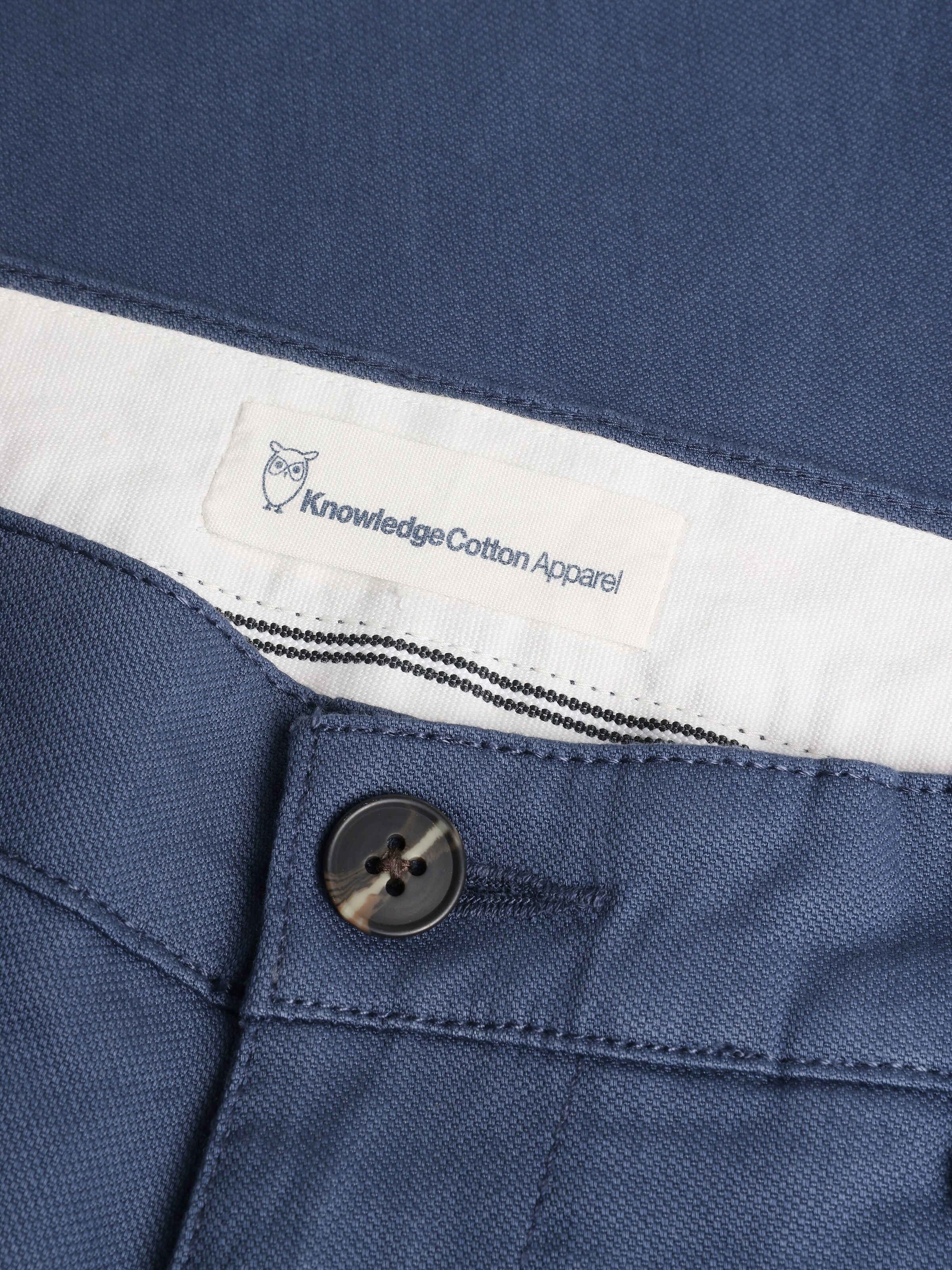 knowledge cotton apparel homme pantalon chuck coton bio bleu l armoire poethique  3