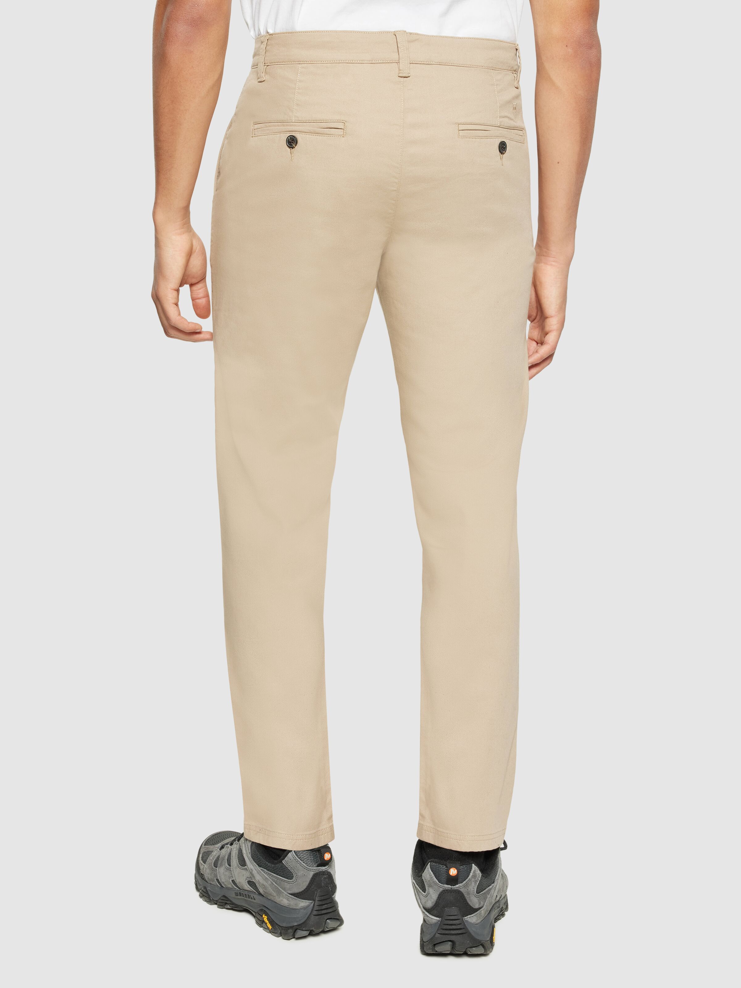 knowledge cotton apparel homme pantalon chuck regular canvas coton bio beige l armoire poethique  3