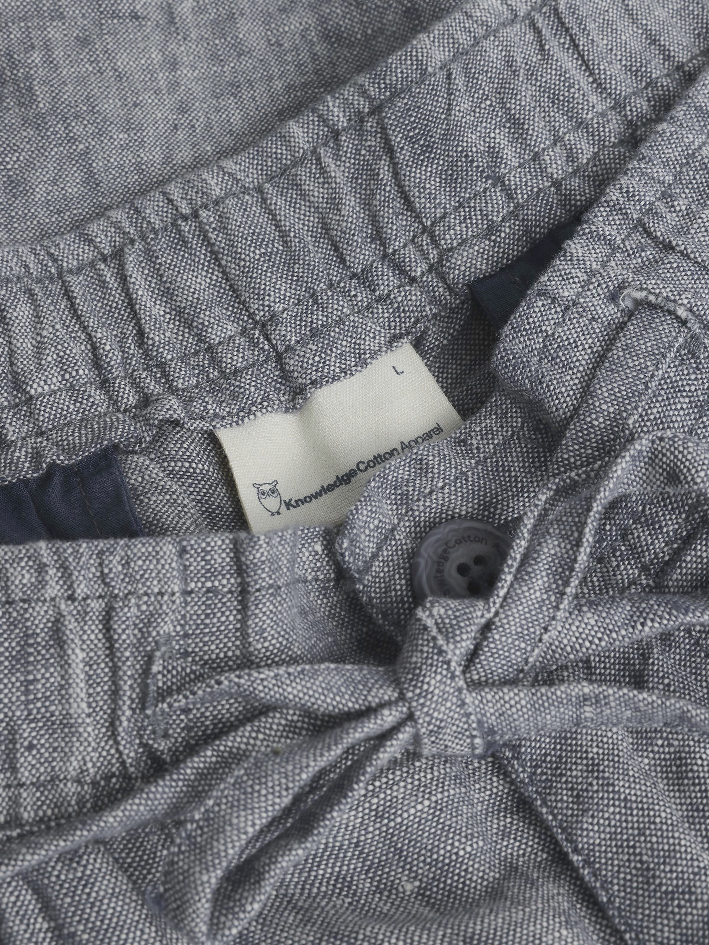 knowledge cotton apparel homme short fig loose lin bio bleu l armoire poethique  1