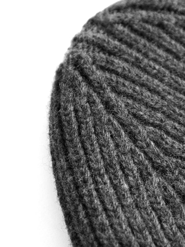 knowledge cotton apparel unisexe bonnet big rib beanie laine agneau dark grey melange l armoire poethique 5