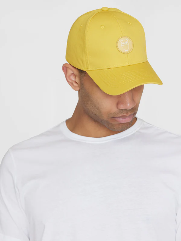 knowledge cotton apparel unisexe casquette twill baseball cap misted yellow coton bio jaune l armoire poethique  2