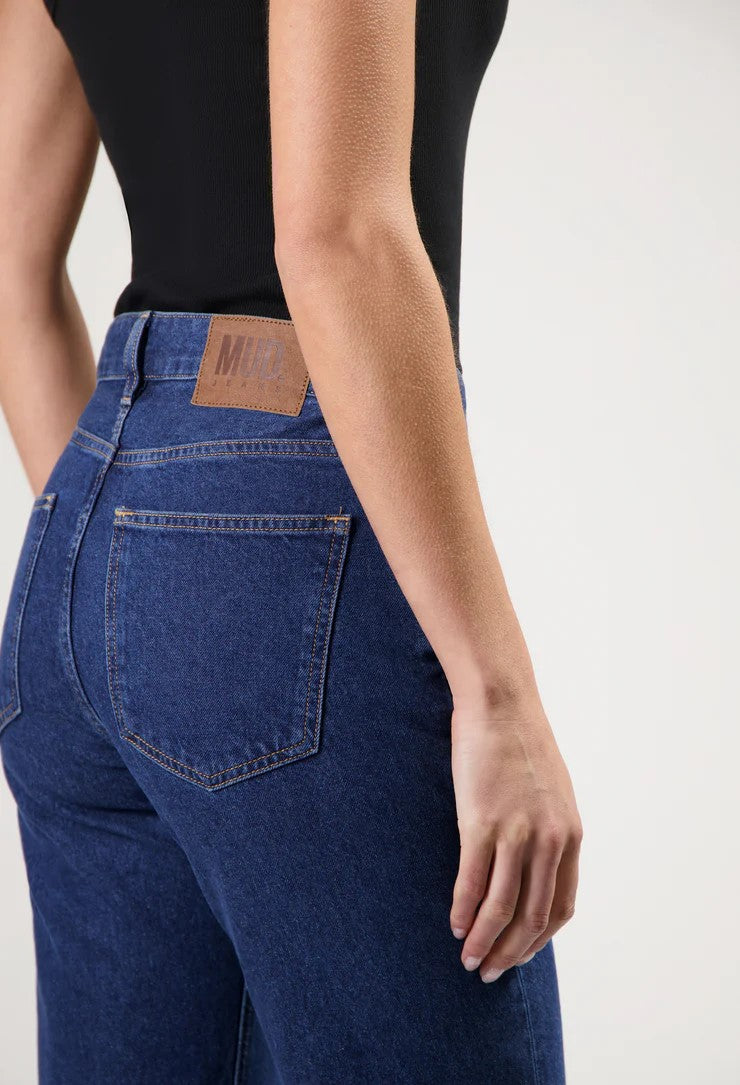 mud jeans femme jamie mid loose stone indigo coton bio l armoire poethique  1