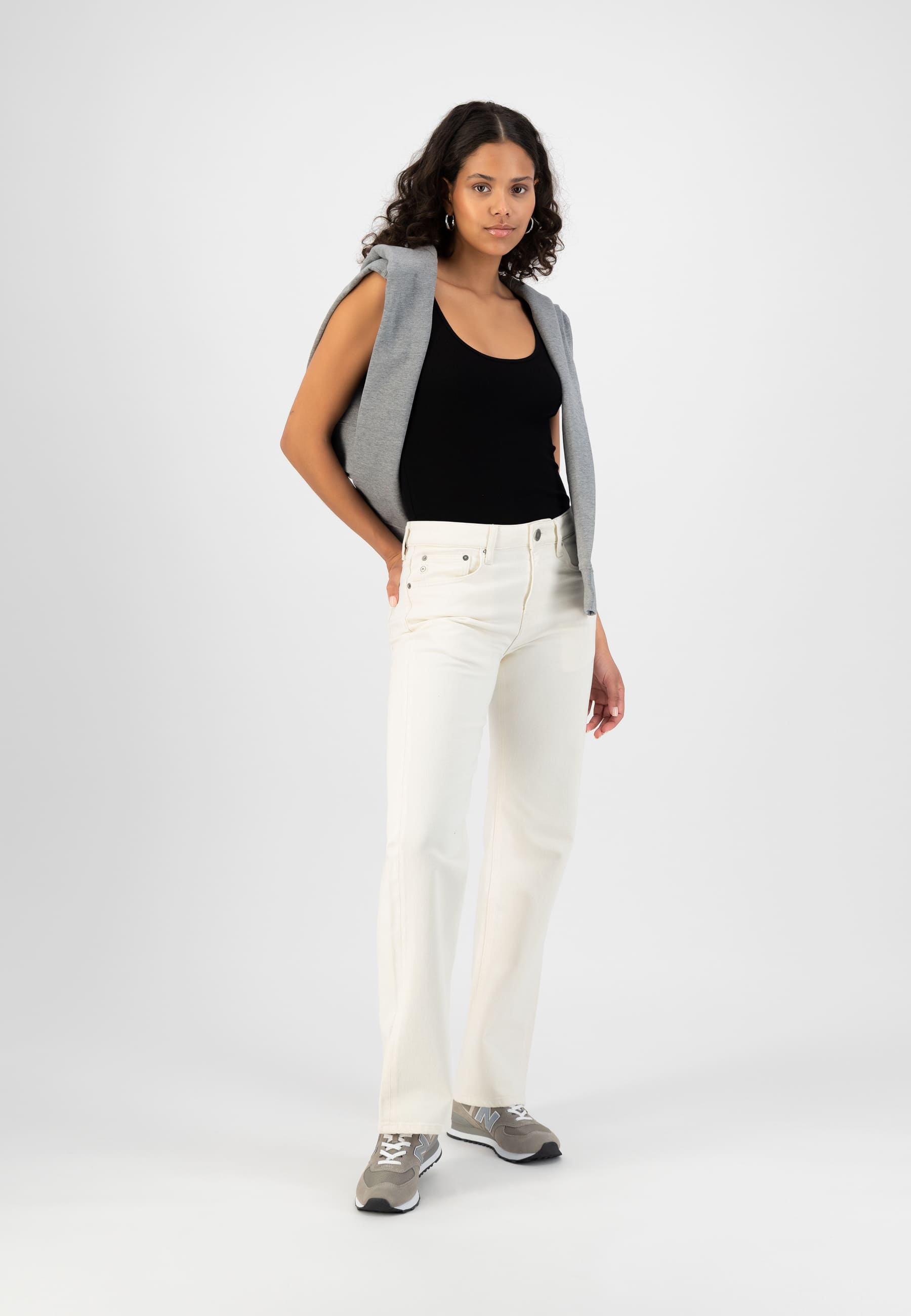mud jeans femme loose jamie coton bio creme l armoire poethique  15