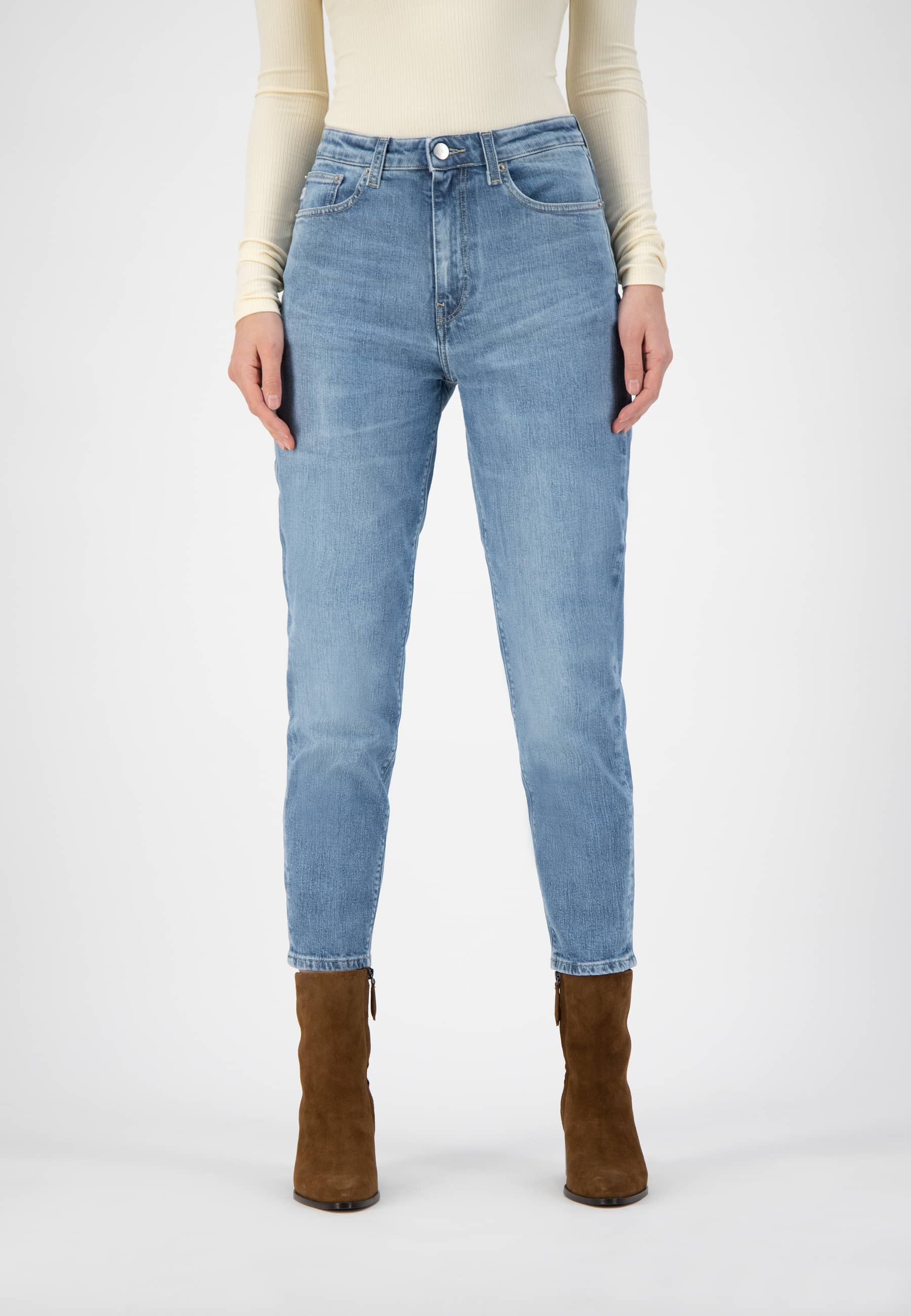 mud jeans femme mams strech tapered coton bleu clair l armoire poethique 1