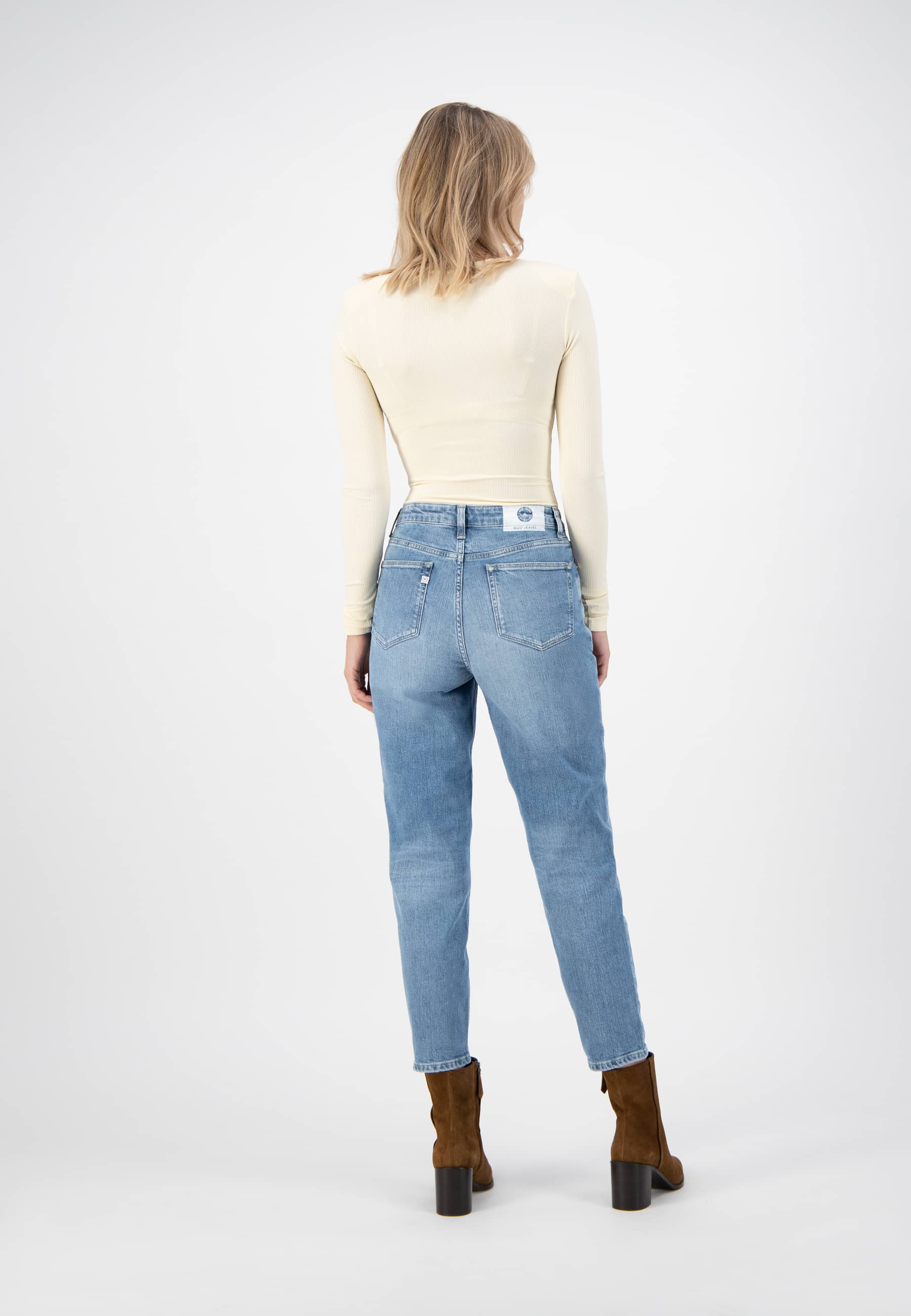 mud jeans femme mams strech tapered coton bleu clair l armoire poethique 3