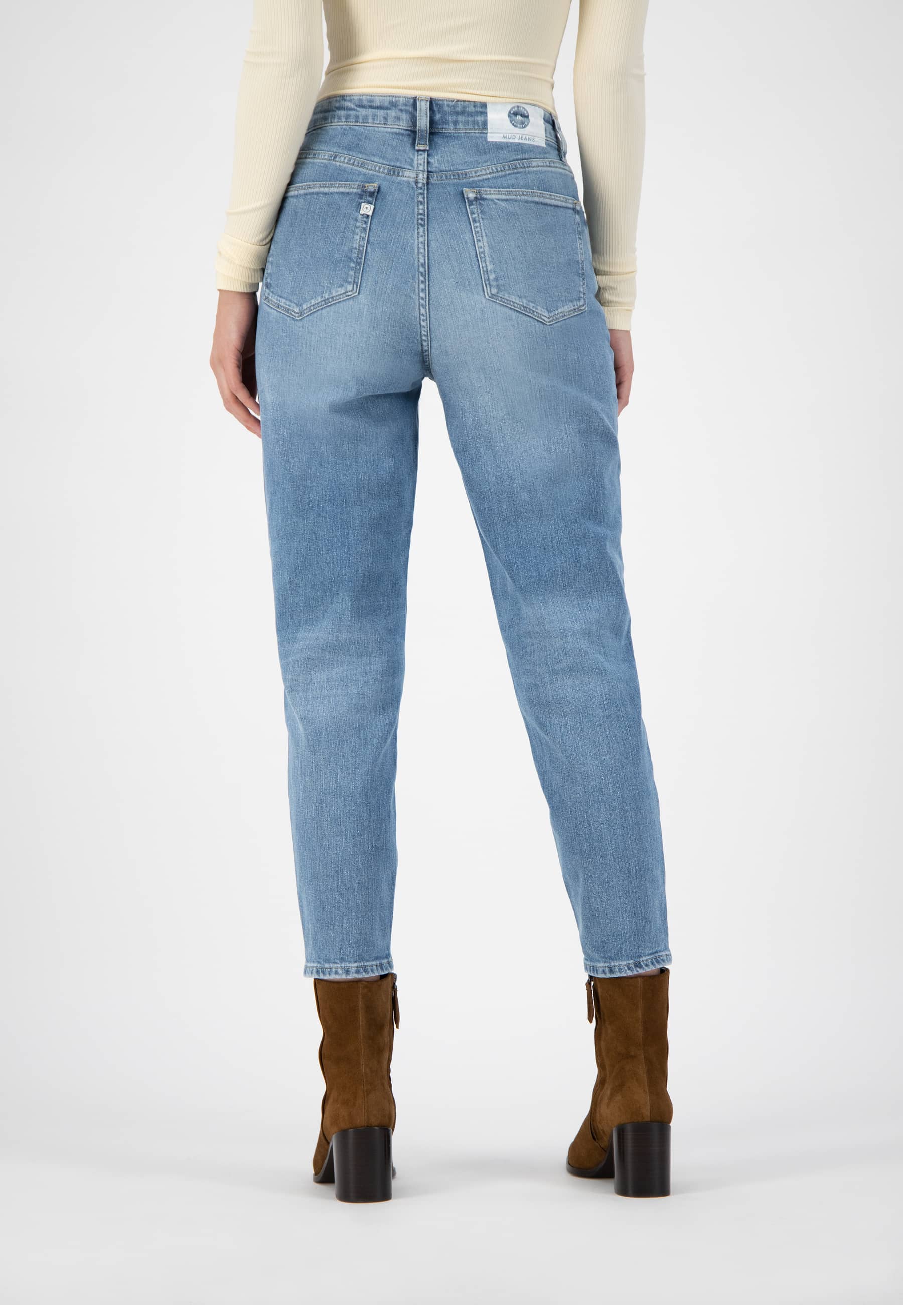mud jeans femme mams strech tapered coton bleu clair l armoire poethique 5