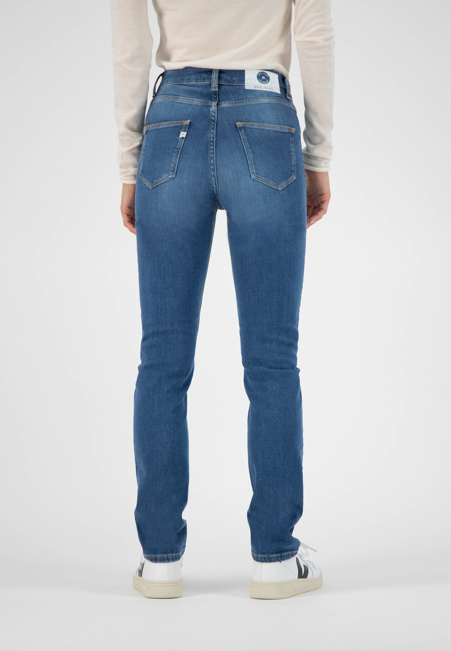 Jean slim en coton bio et coton recyclé · bleu denim - regular swan authentic indigo