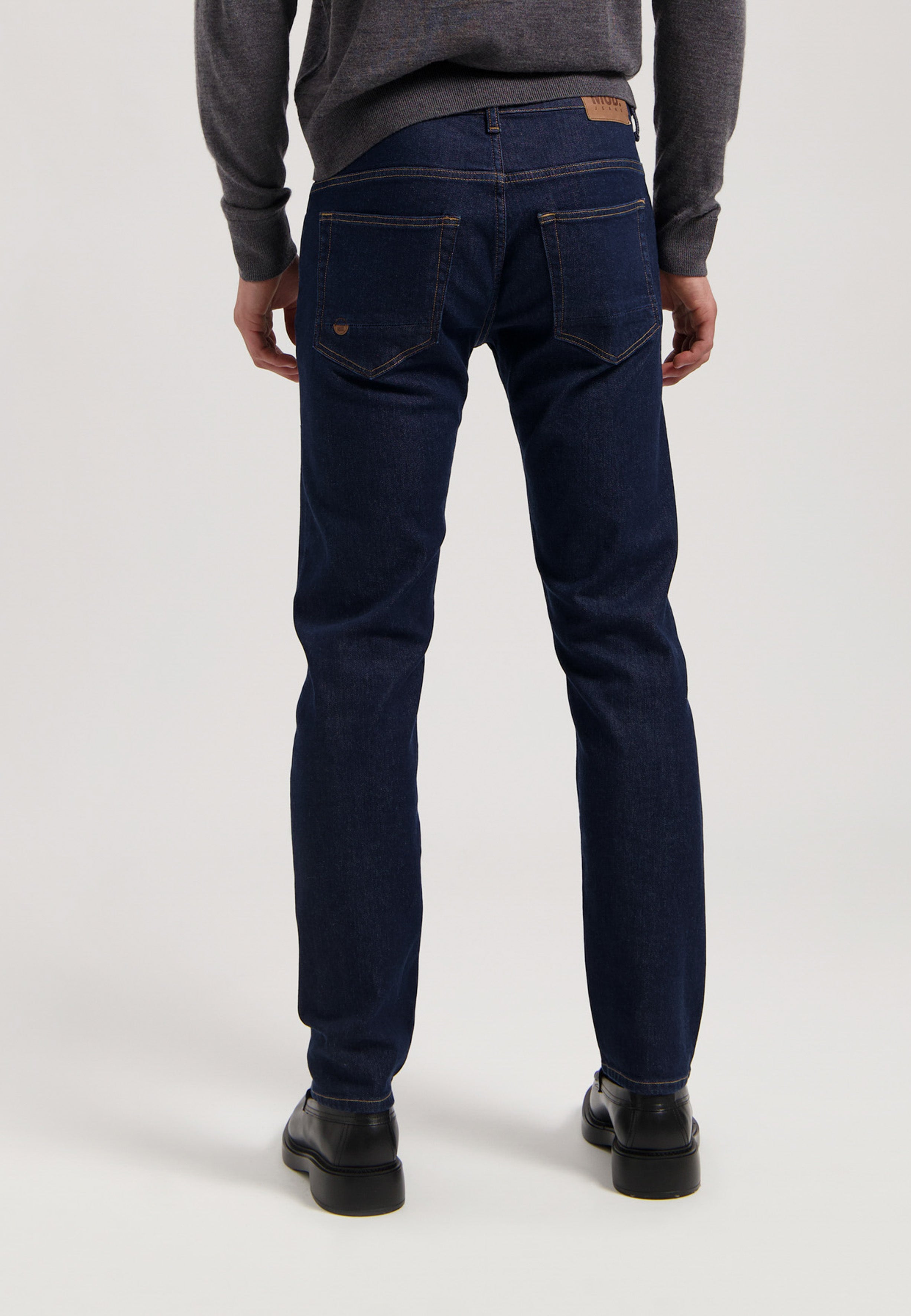mud jeans homme dunn low tapered coton bio lyocell strong blue l armoire poethique 5