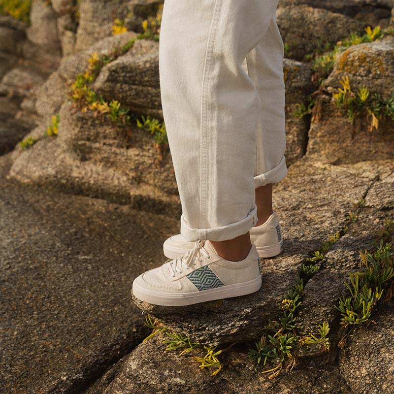 Vêtement Chaussure Blanche HabillÃ©e Homme AGBADA Blanc, AGBADA