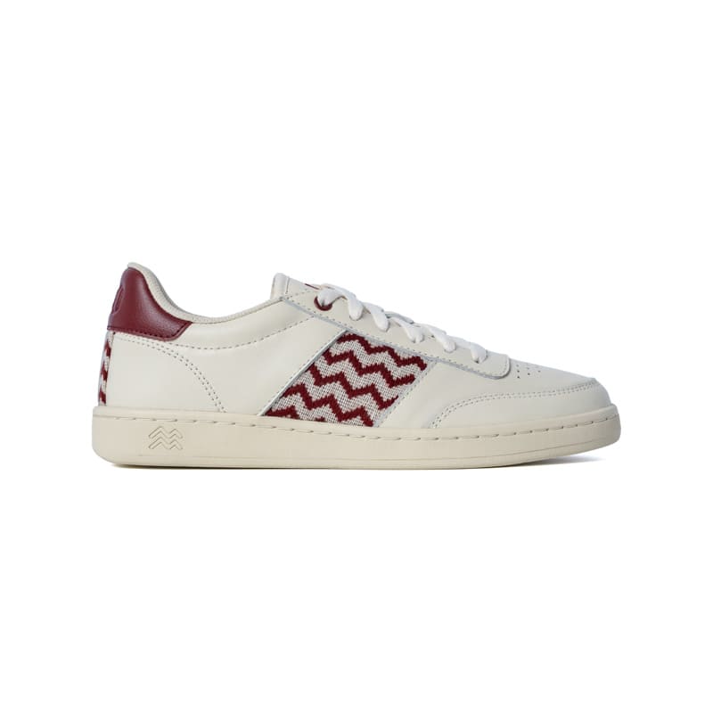 Saigon Classique '24 Burgundy Leather Low-Top Sneakers · cream and burgundy