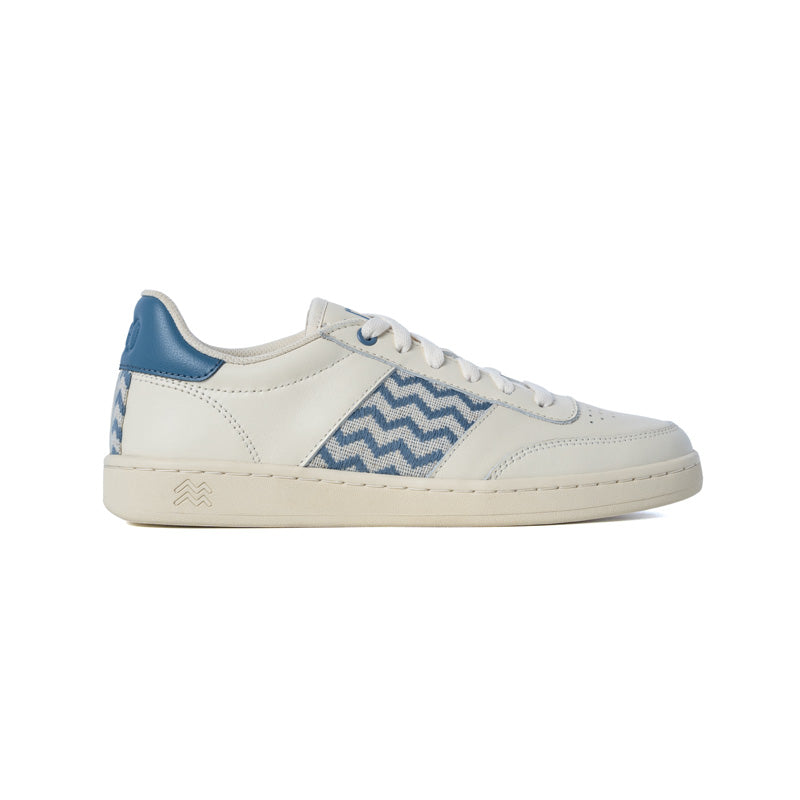 Saigon Classique '24 Steel Blue Leather Low-Top Sneakers · Cream and Blue