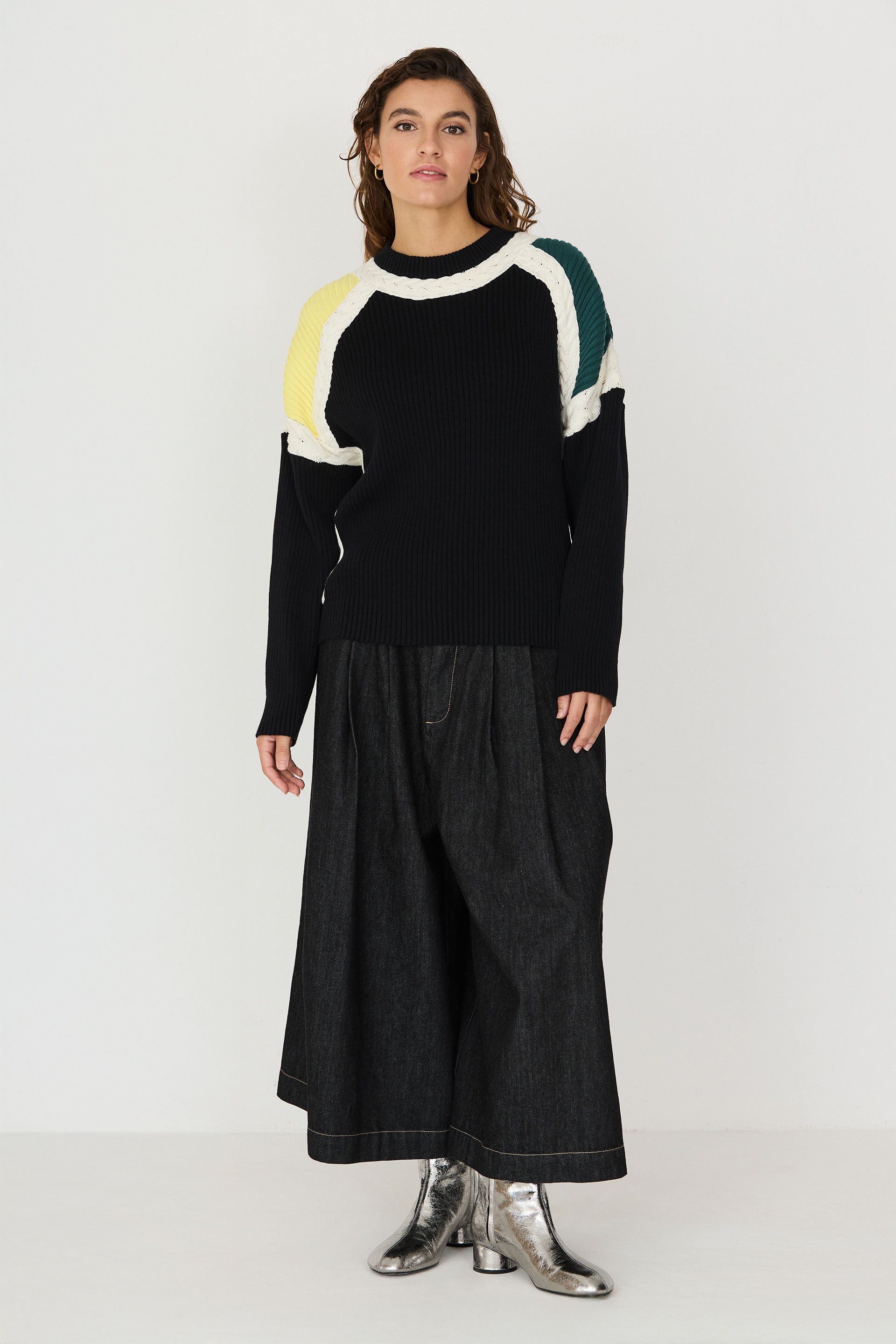 pull en coton bio ihure noir vert et jaune skfk femme pull ihure coton bio noir vert jaune l armoire poethique 2