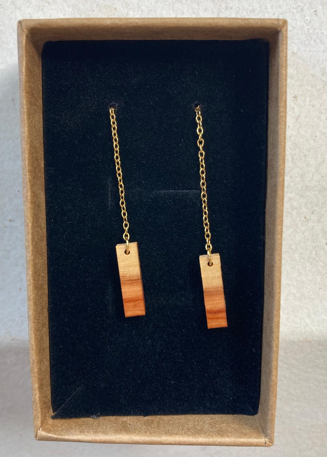 racines femme boucles oreille chainettes barre aubier bois de rose l armoire poethique 1