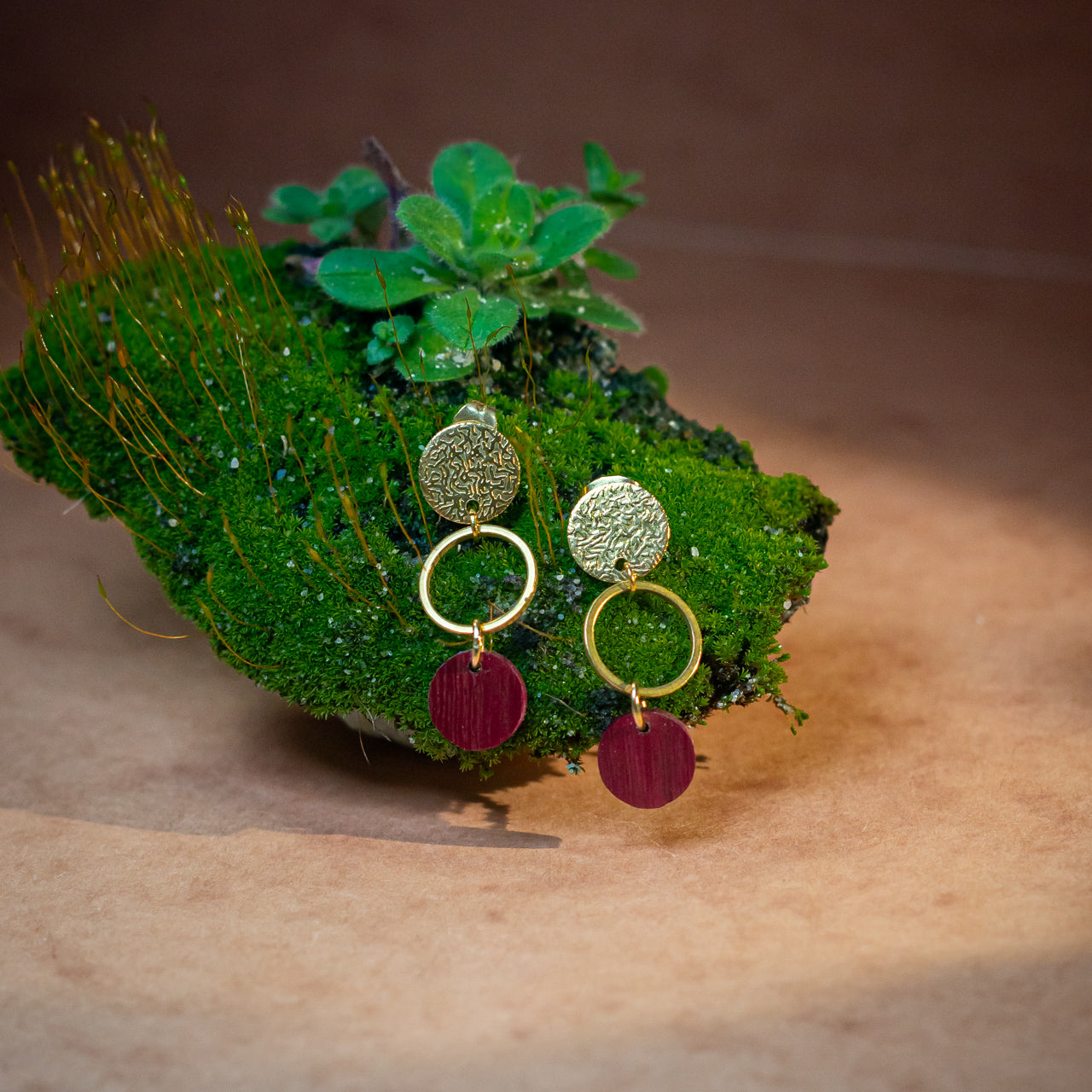 Precious wood scrap earrings, round drop studs · gold