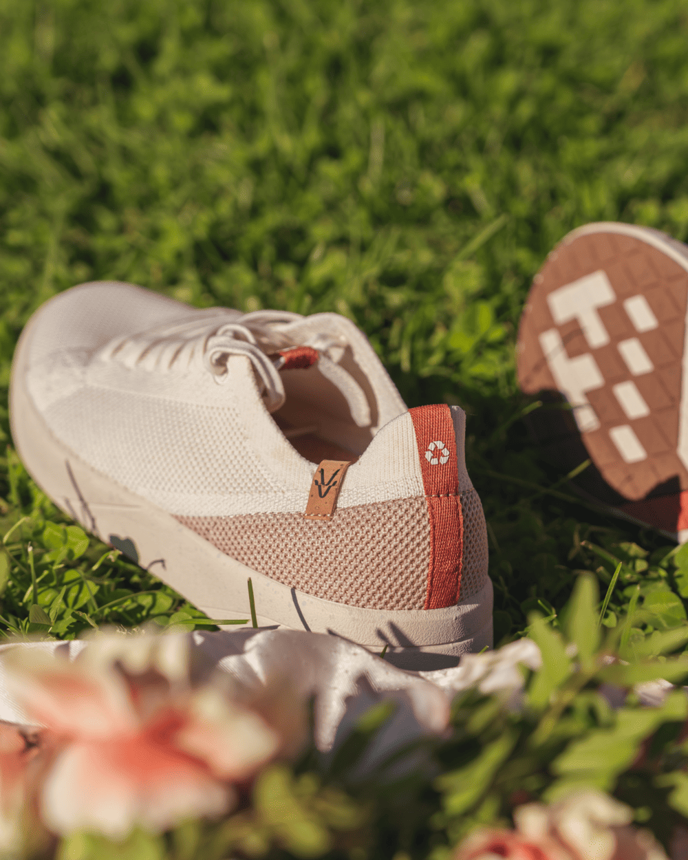 saola femme cannon knit 2 0 polyester recycle white rose l armoire poethique 1