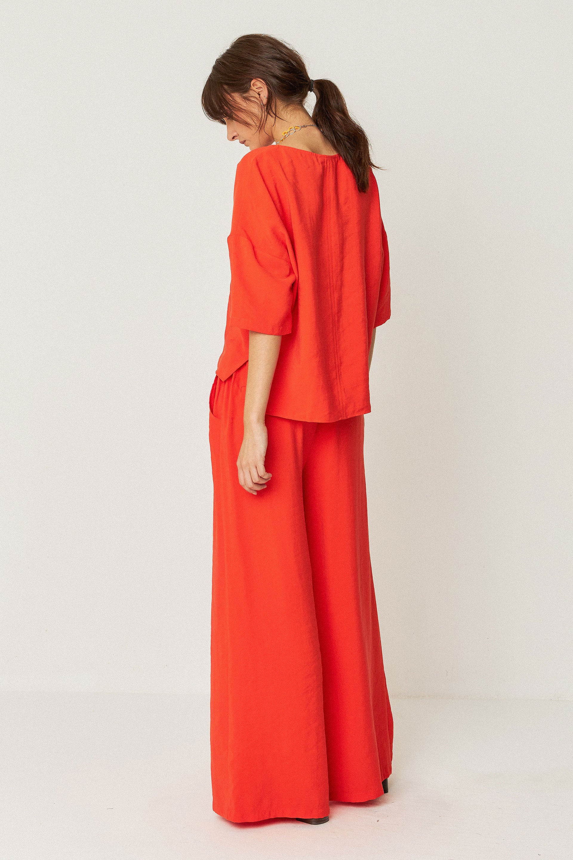 skfk femme blouse maitia rouge modal l armoire poethique 3